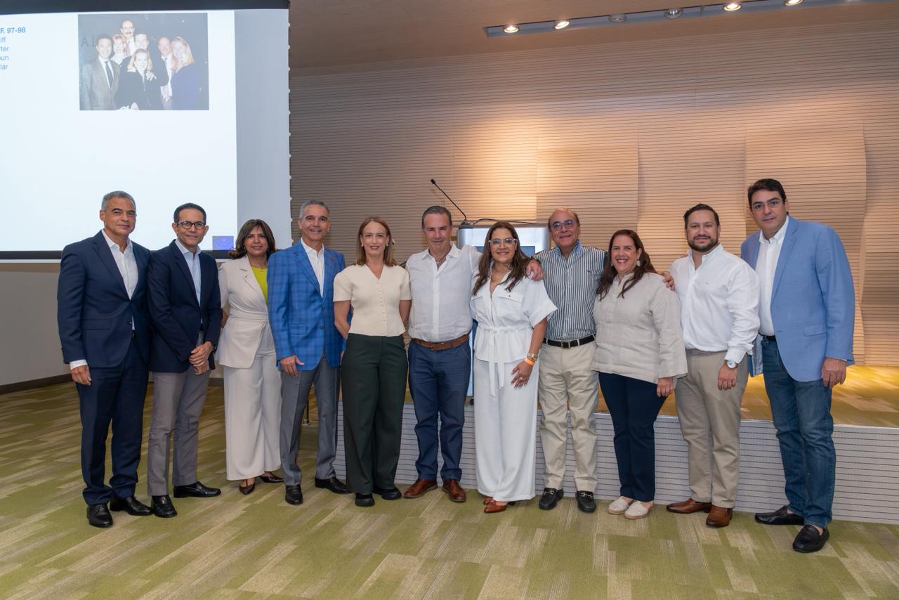 CEDIMAT y ASODOCU fortalecen actualización médica con IV Curso de Oculoplastia