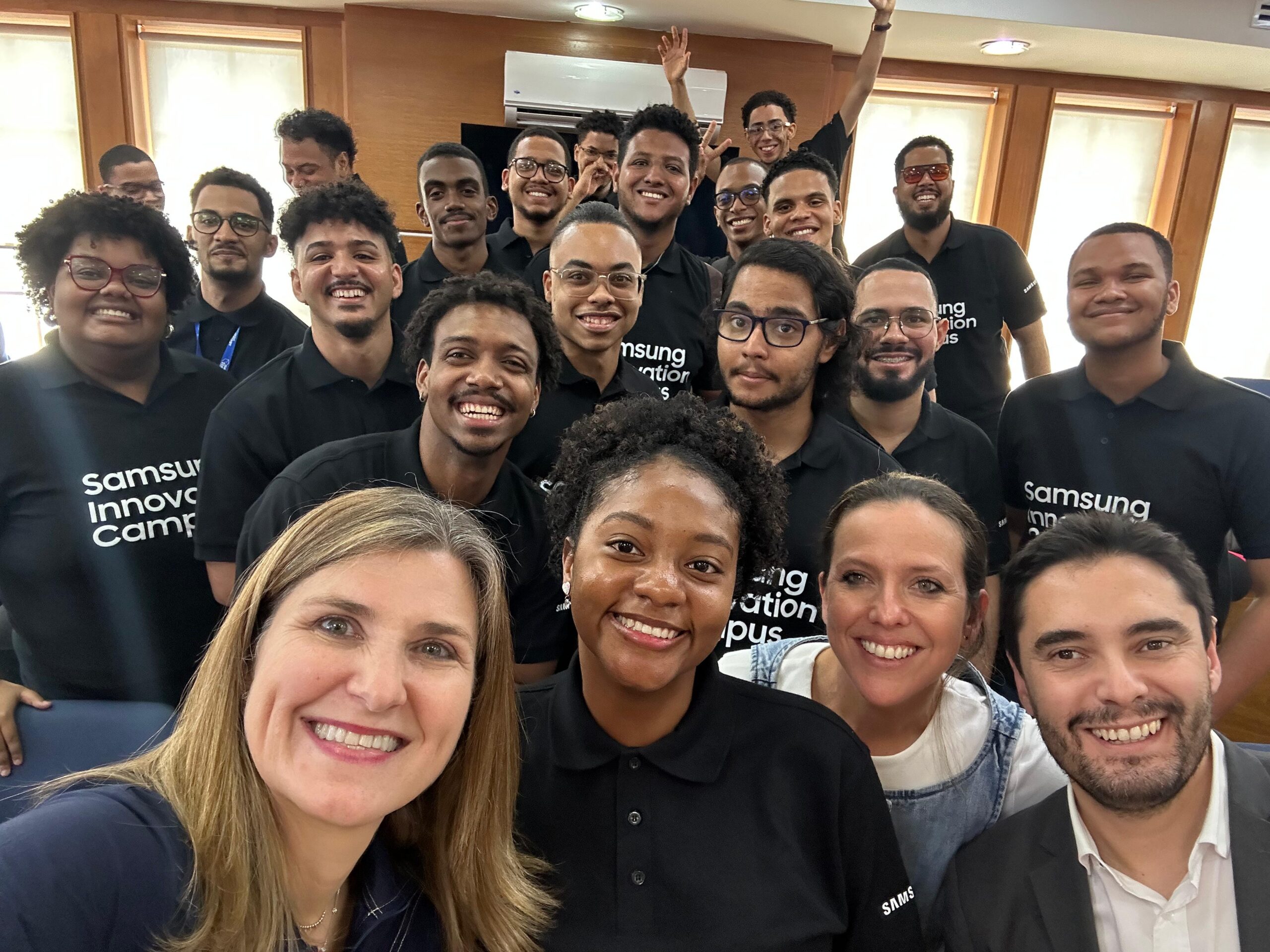 UNESCO, Samsung y Stratego impulsan red de jóvenes innovadores en la región