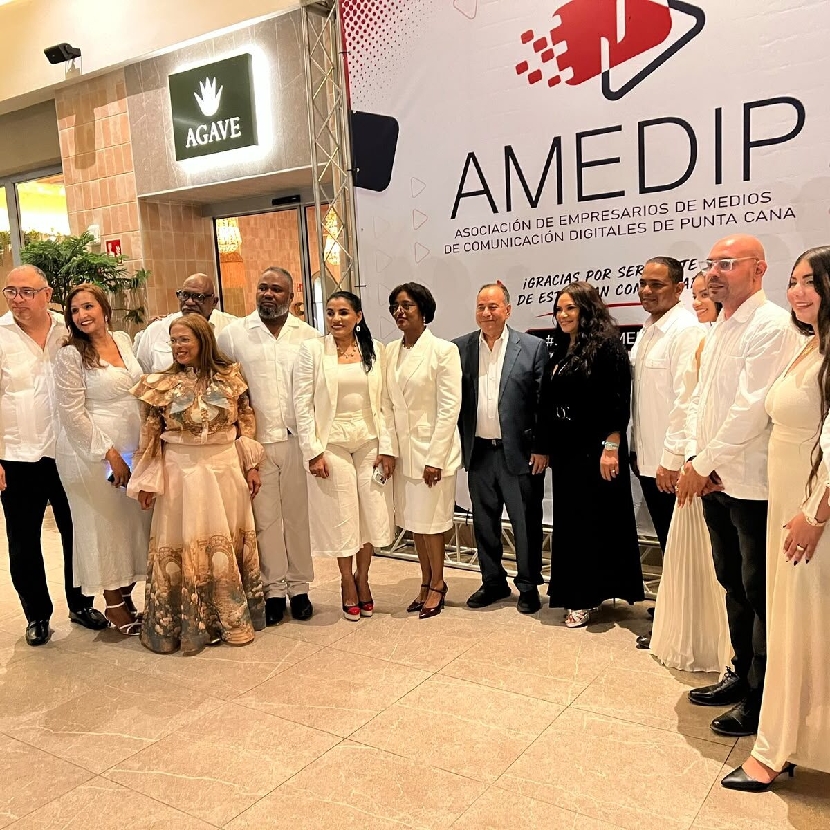 Amedit juramenta nueva directiva 2026-2028 y sella alianza estratégica con el CDP en Punta Cana