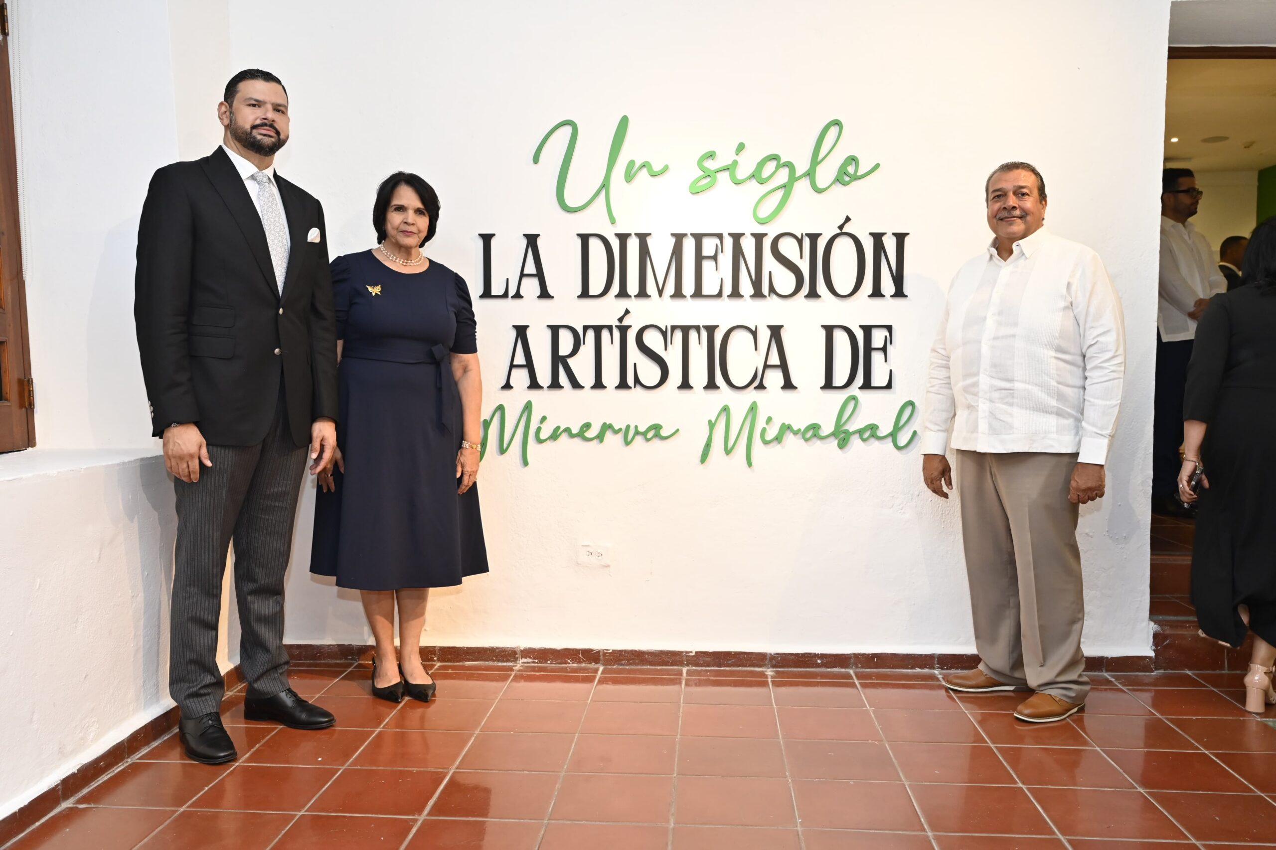 Más allá de la heroína: una exposición revela la faceta artística de Minerva Mirabal en su centenario