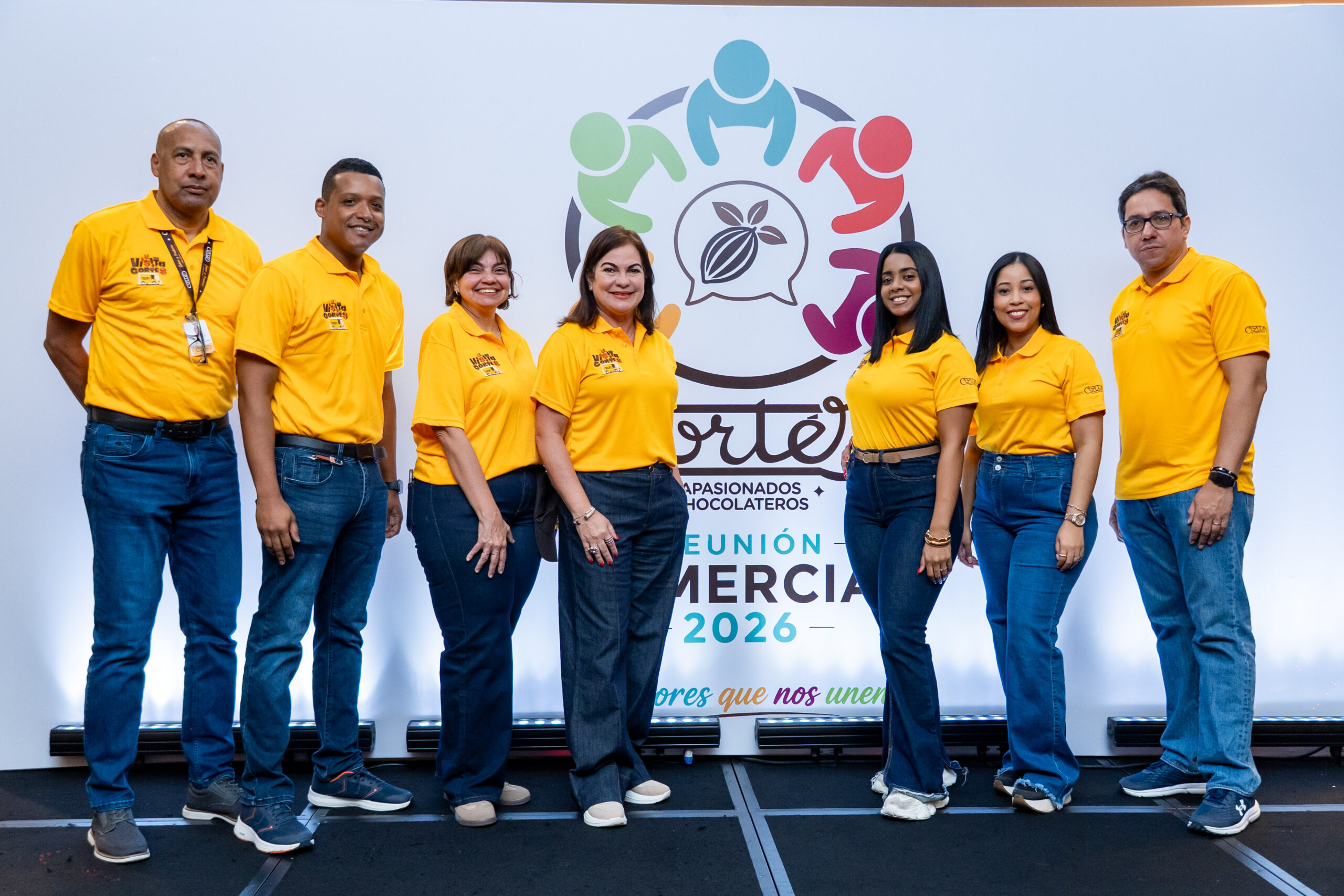 Cortés lleva su tradición centenaria a los barrios dominicanos con la campaña promocional “La Visita Cortés”