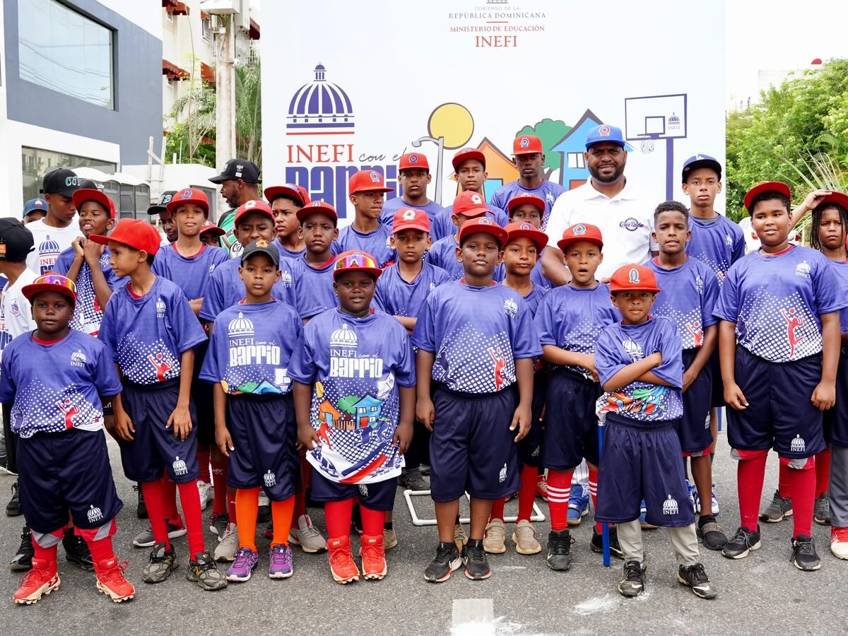 INEFI impacta Ciudad Juan Bosch; lleva deporte, salud y recreación a cientos de estudiantes y comunitarios durante intensa jornada de fin de semana