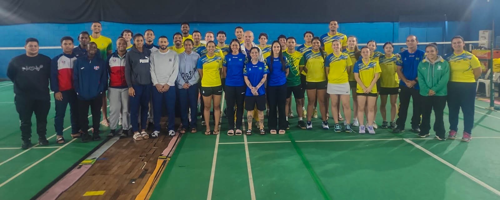 Selección Dominicana de Bádminton intensifica preparación en Brasil rumbo a Santo Domingo 2026