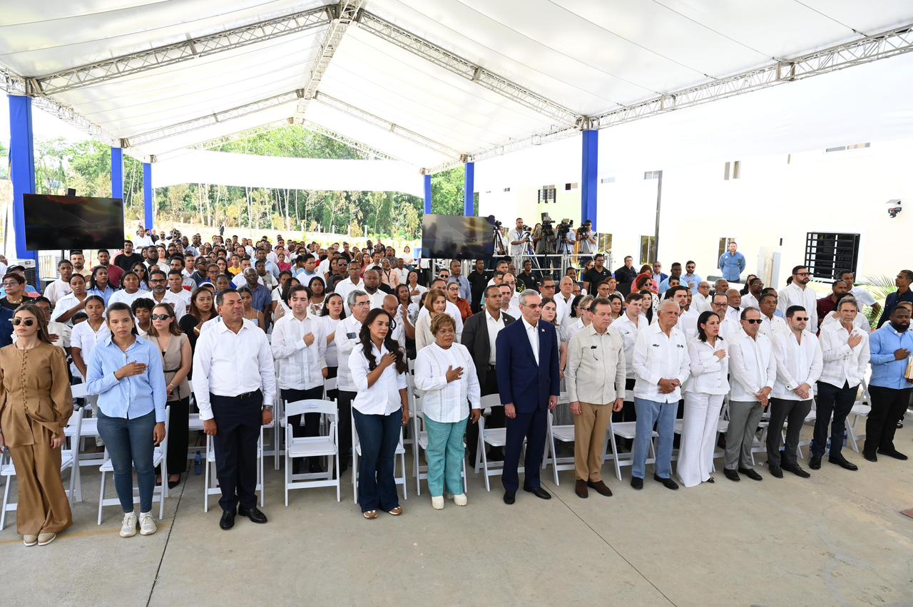 Banreservas impulsa acceso a vivienda con financiamiento de 700 apartamentos del residencial San José