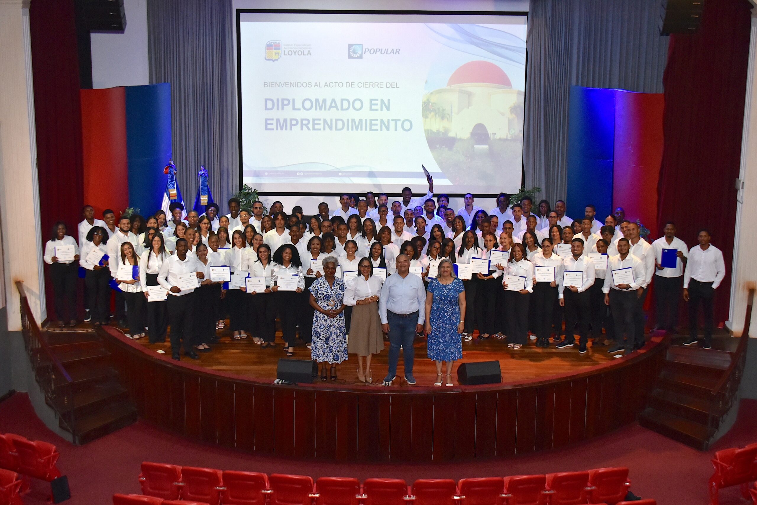 Banco Popular y Loyola celebran una década impulsando el emprendimiento juvenil