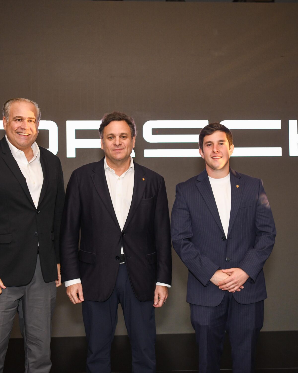 Porsche introduce en República Dominicana el 911 Turbo S híbrido más potente de su historia