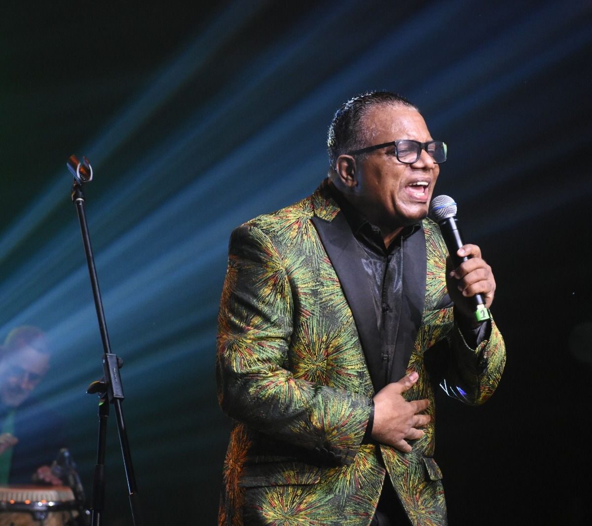 «La tripleta perfecta»: El Teatro La Fiesta vibró en una maratónica noche de ritmos caribeños