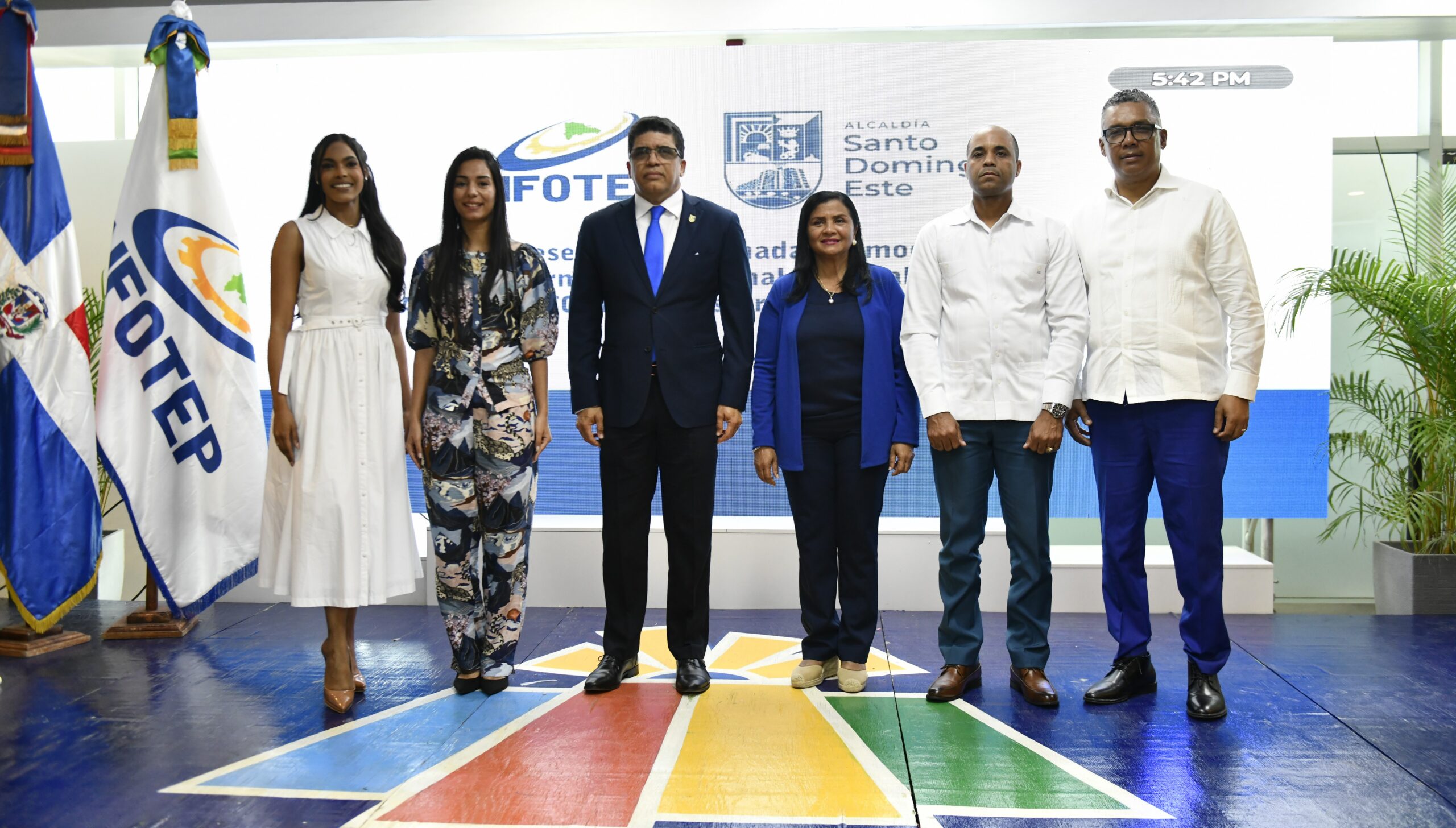 INFOTEP y ASDE capacitarán a 700 juntas de vecinos de Santo Domingo Este