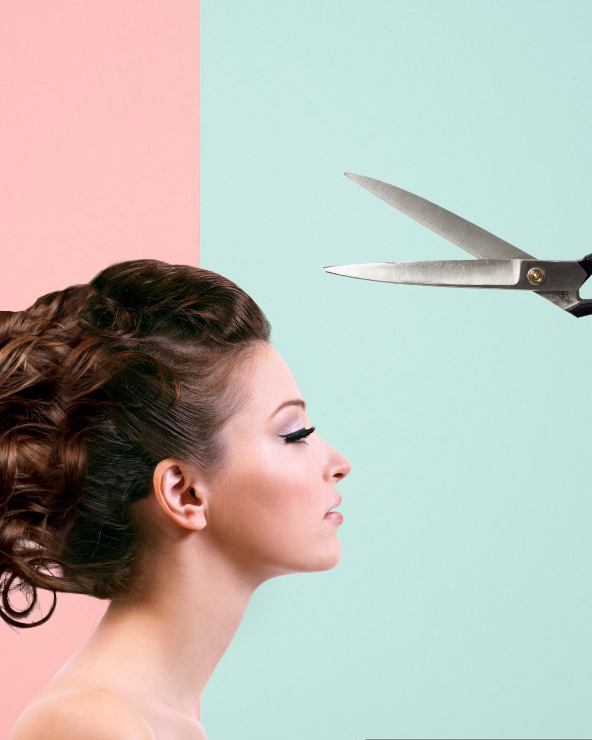 El manual definitivo contra el frizz caribeño: Rutina capilar de alto rendimiento para el trópico