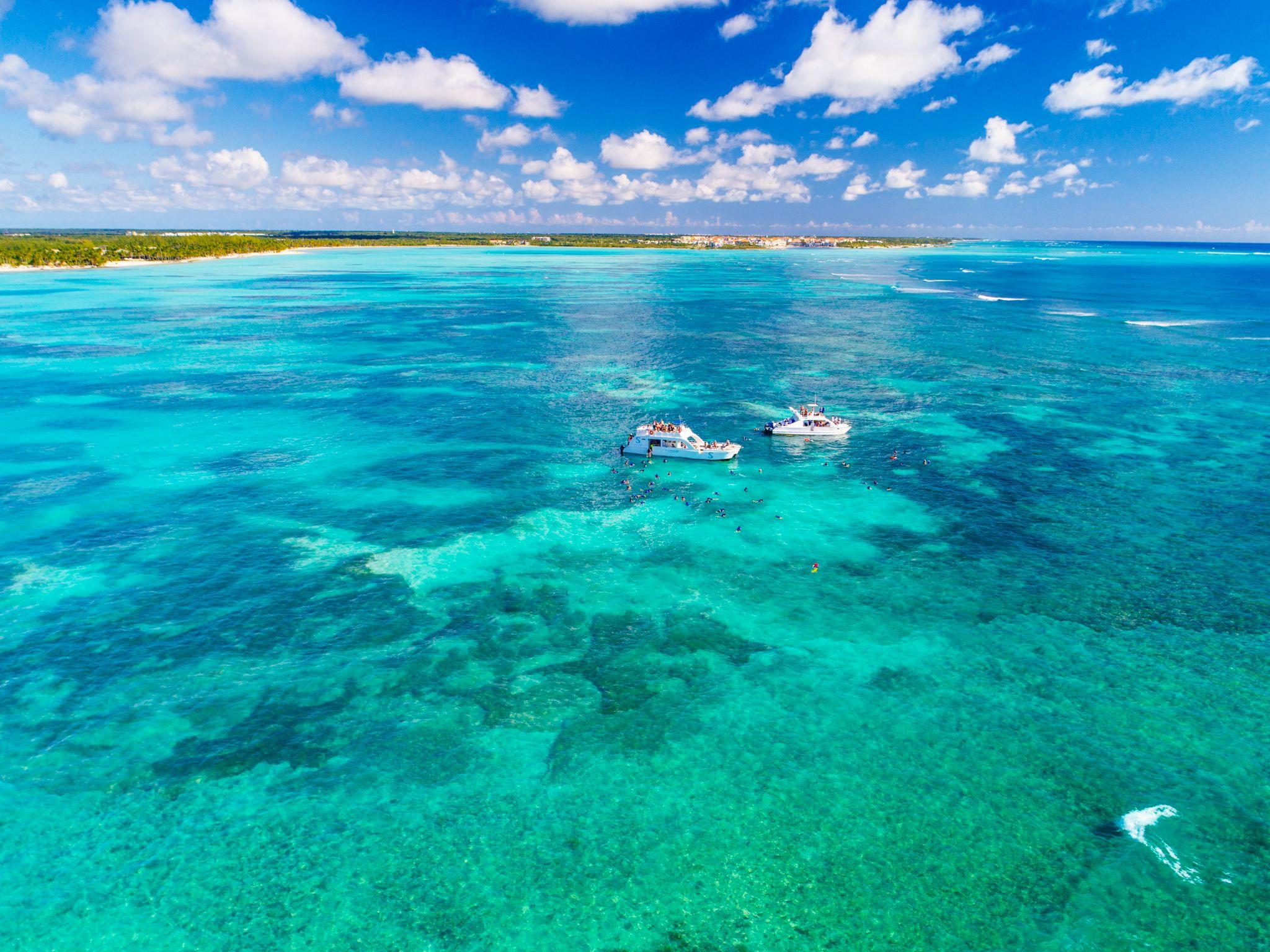 Paseo en catamarán y snorkel: una forma diferente de descubrir el Caribe en Cap Cana
