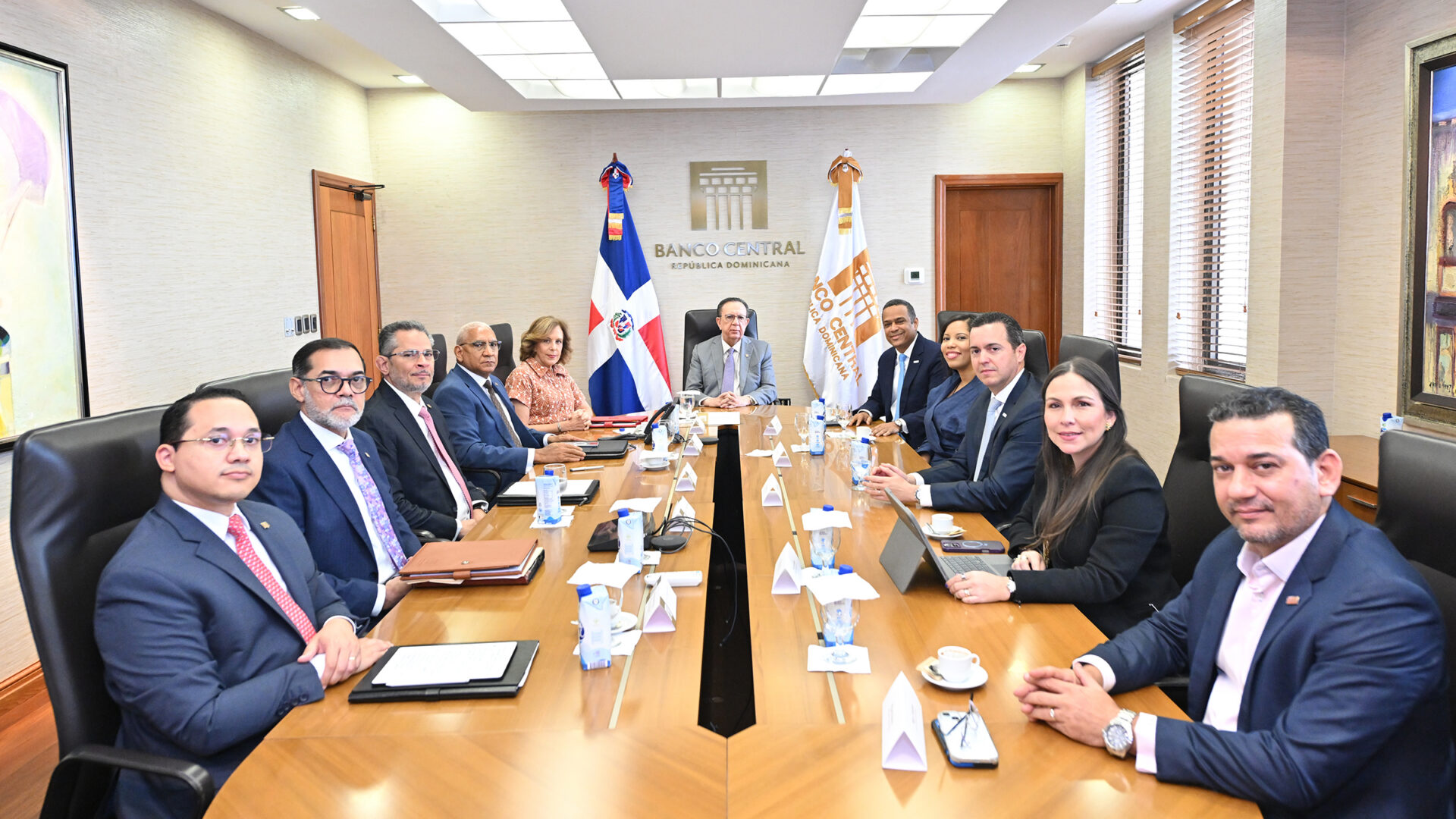 Banco Central y ADOFINTECH fortalecen alianza para impulsar la transformación financiera en República Dominicana
