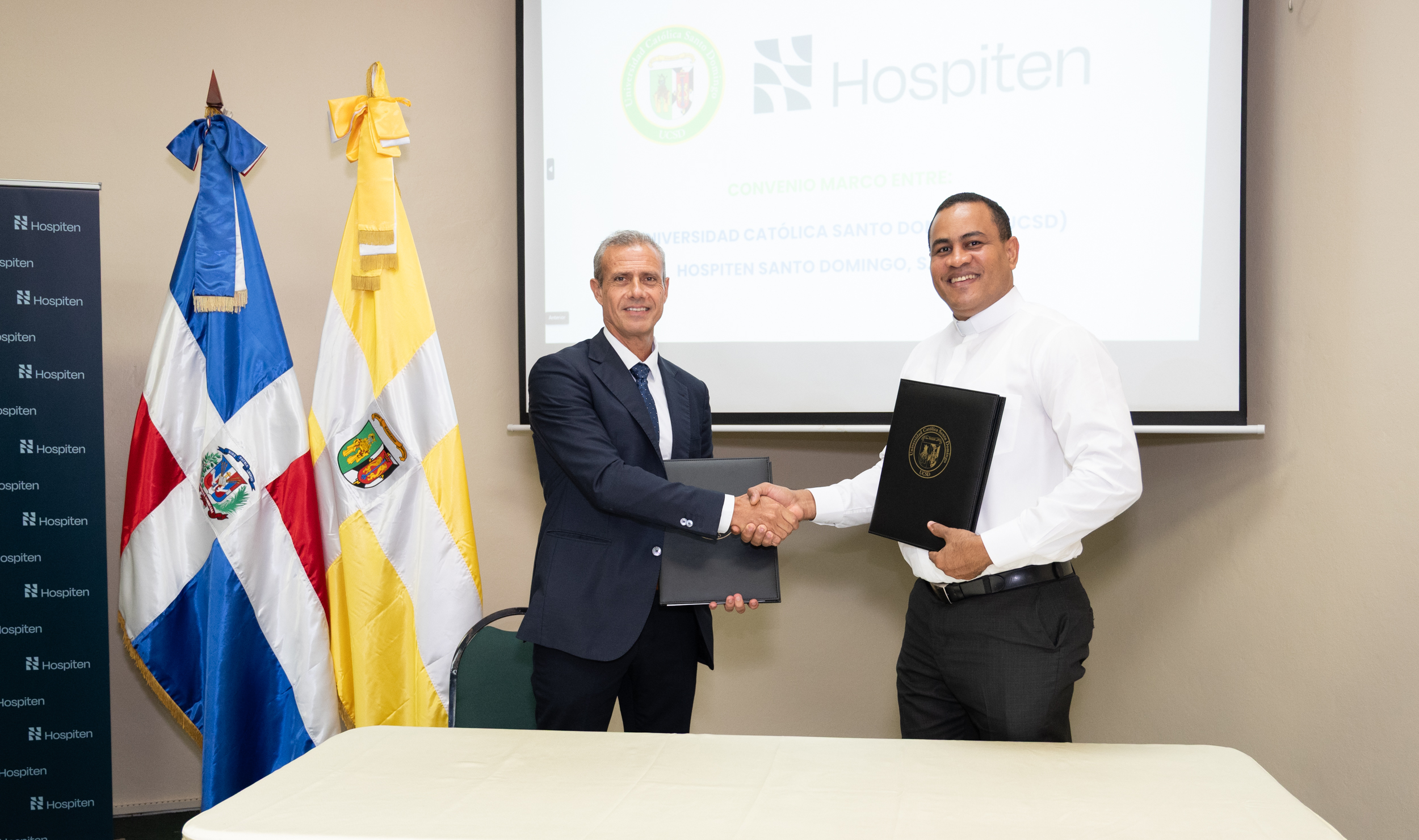 Hospiten y UCSD impulsan alianza para fortalecer la formación en salud