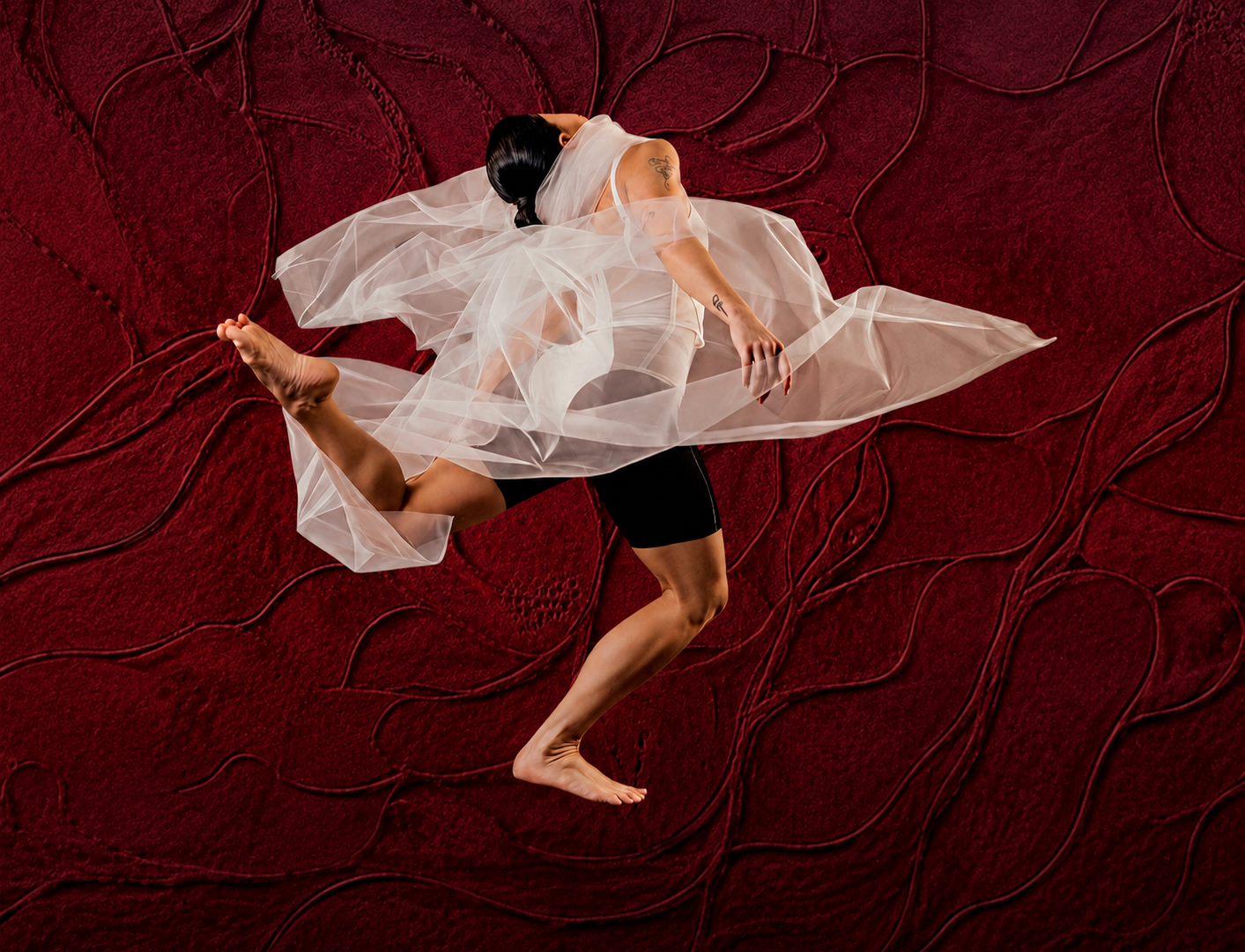 La Compañía Nacional de Danza Contemporánea presenta “Carmesí” este fin de semana en la Sala Manuel Rueda