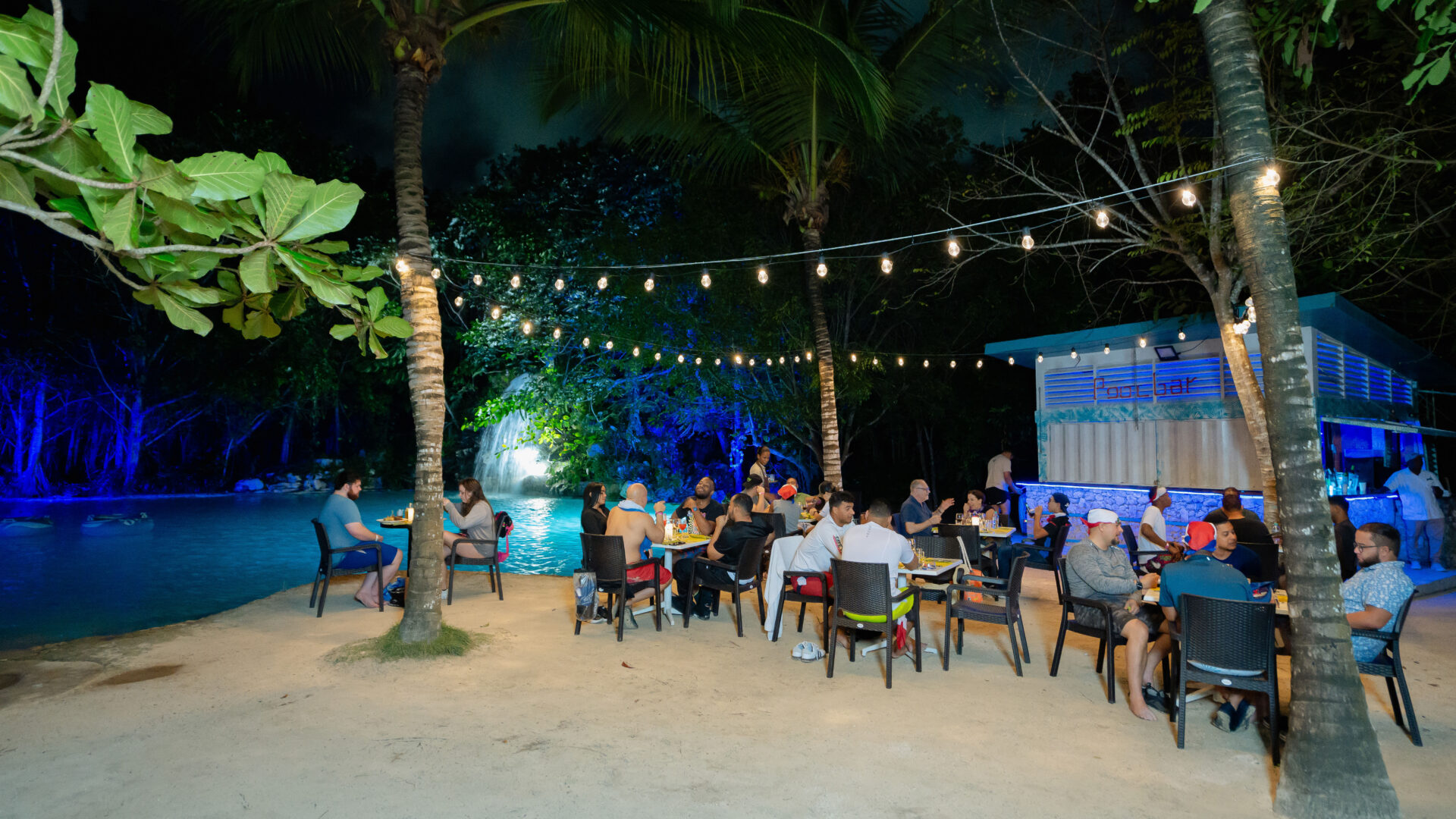 Bávaro Adventure Park lanza “Sacred River at Night”, una experiencia nocturna única en un río subterráneo