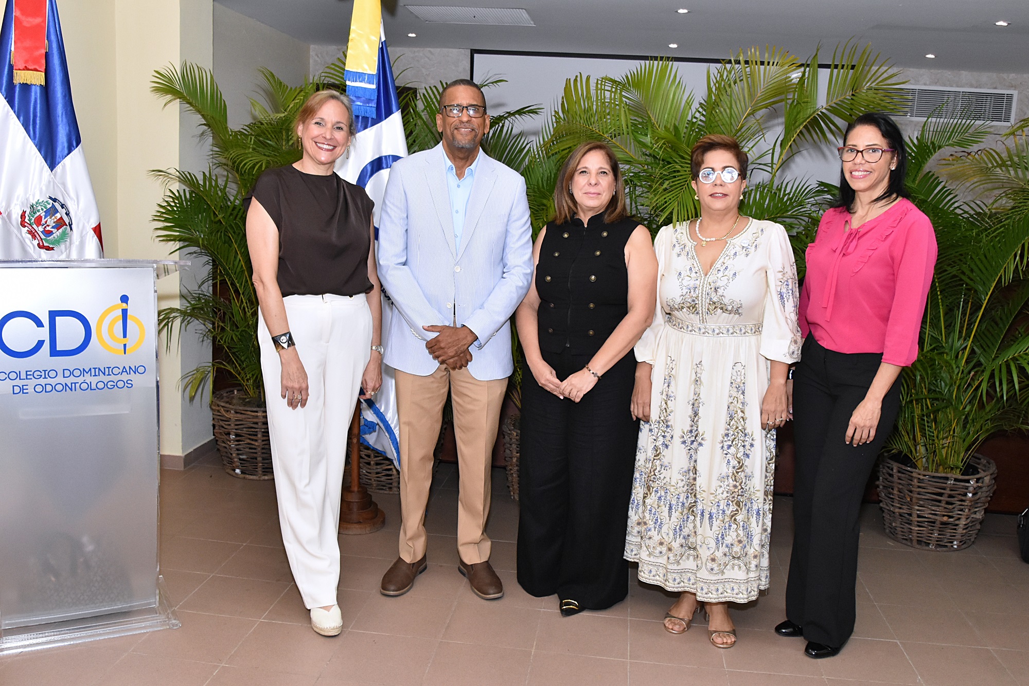 Colegio Dominicano de Odontólogos crea Premio Bienal para reconocer la excelencia docente en la formación de odontólogos