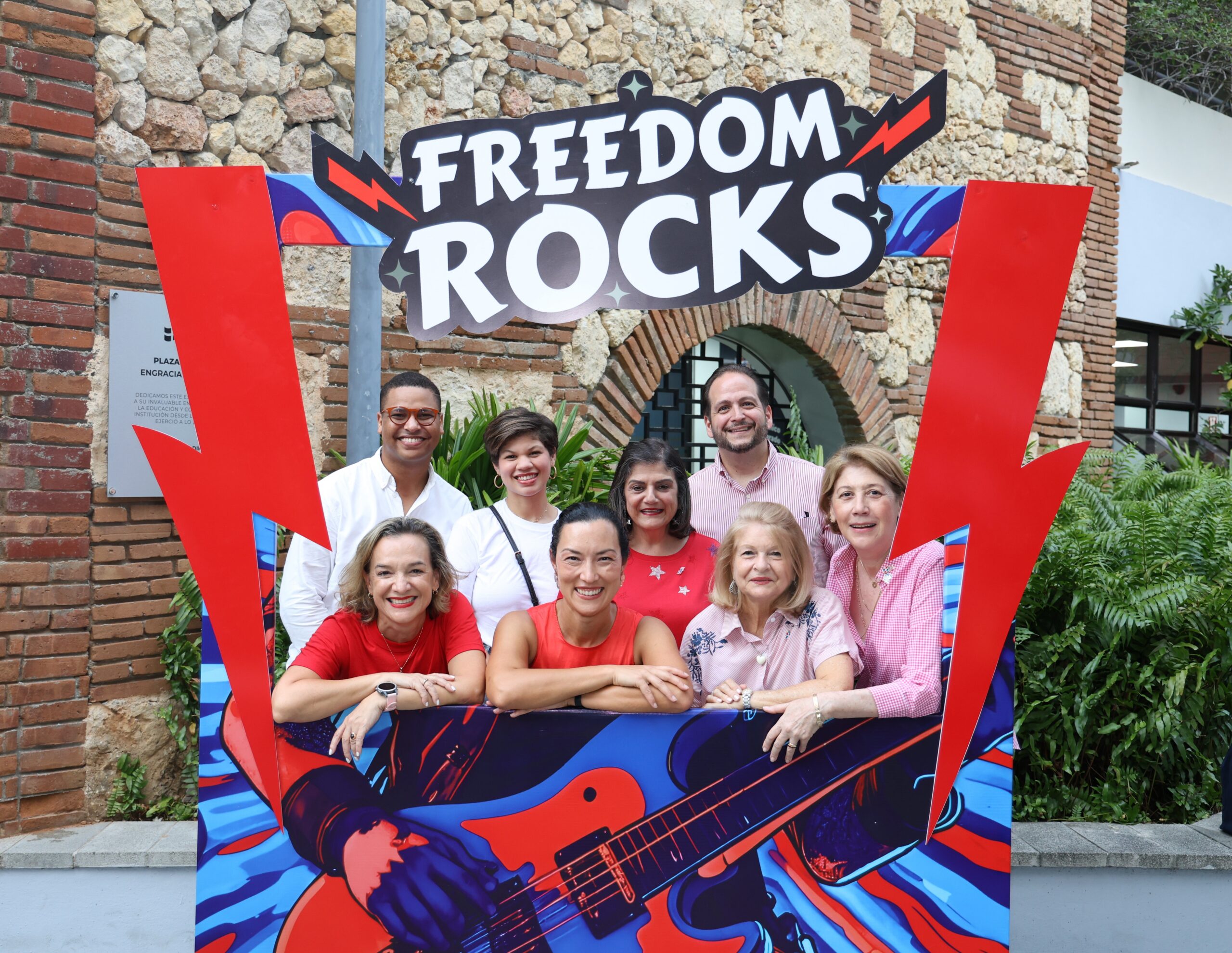 ICDA conmemora el 250.º aniversario de la Independencia de Estados Unidos con la celebración de «Freedom Rocks»