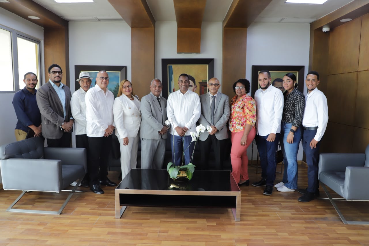 Partido Humanista Renovador deposita en JCE carta de intención para su reconocimiento
