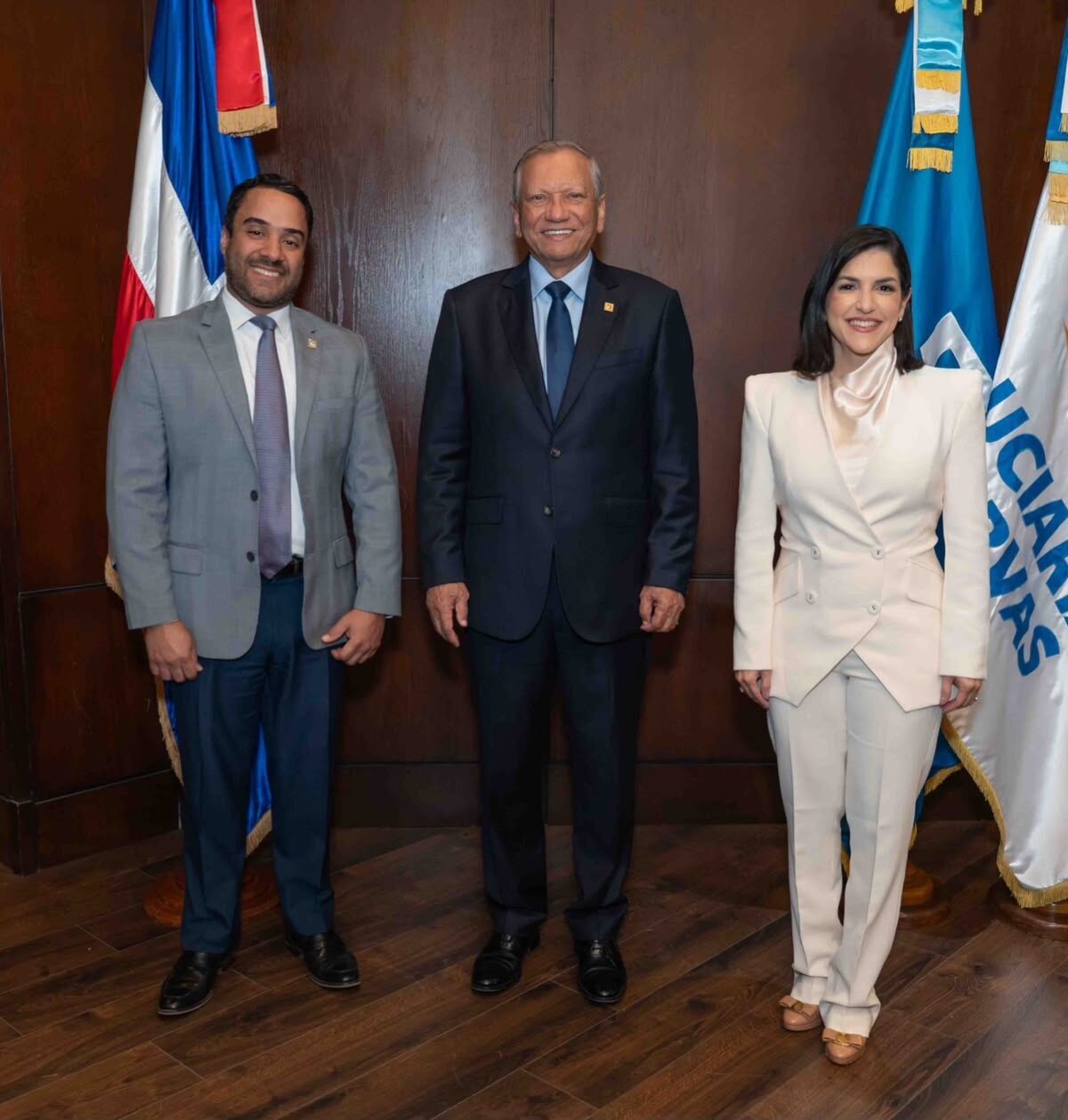 Angelina Biviana Riveiro asume la Vicepresidencia Ejecutiva de Fiduciaria Reservas