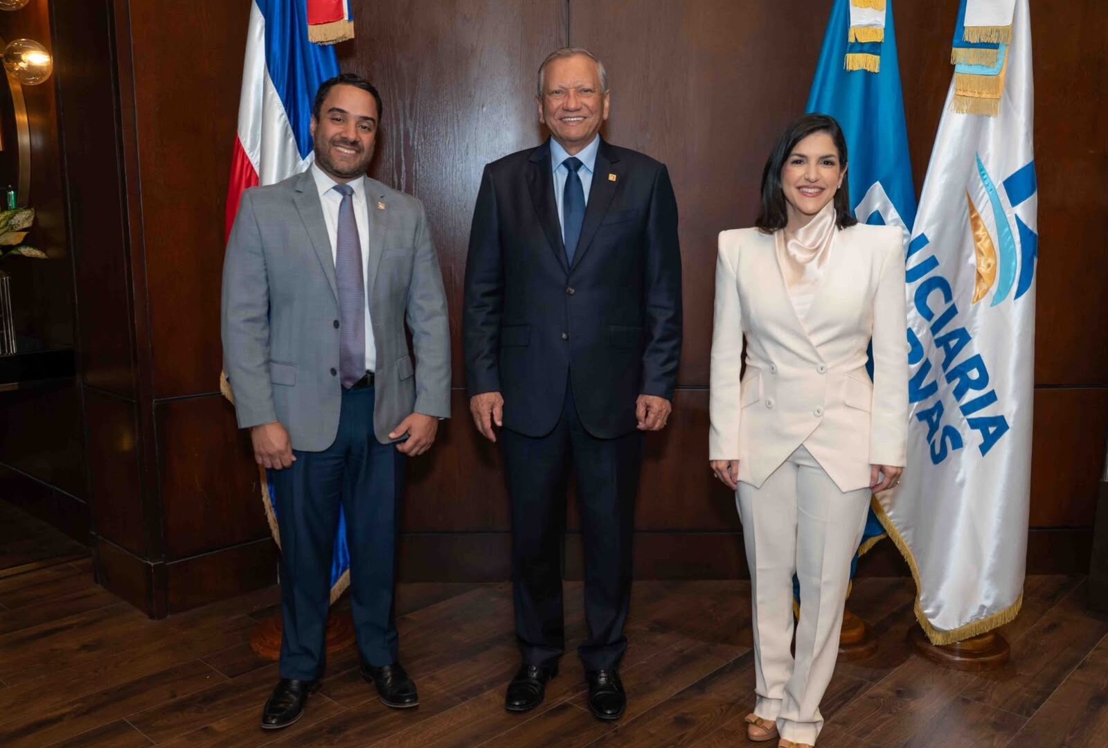Angelina Biviana Riveiro asume la vicepresidencia ejecutiva de Fiduciaria Reservas