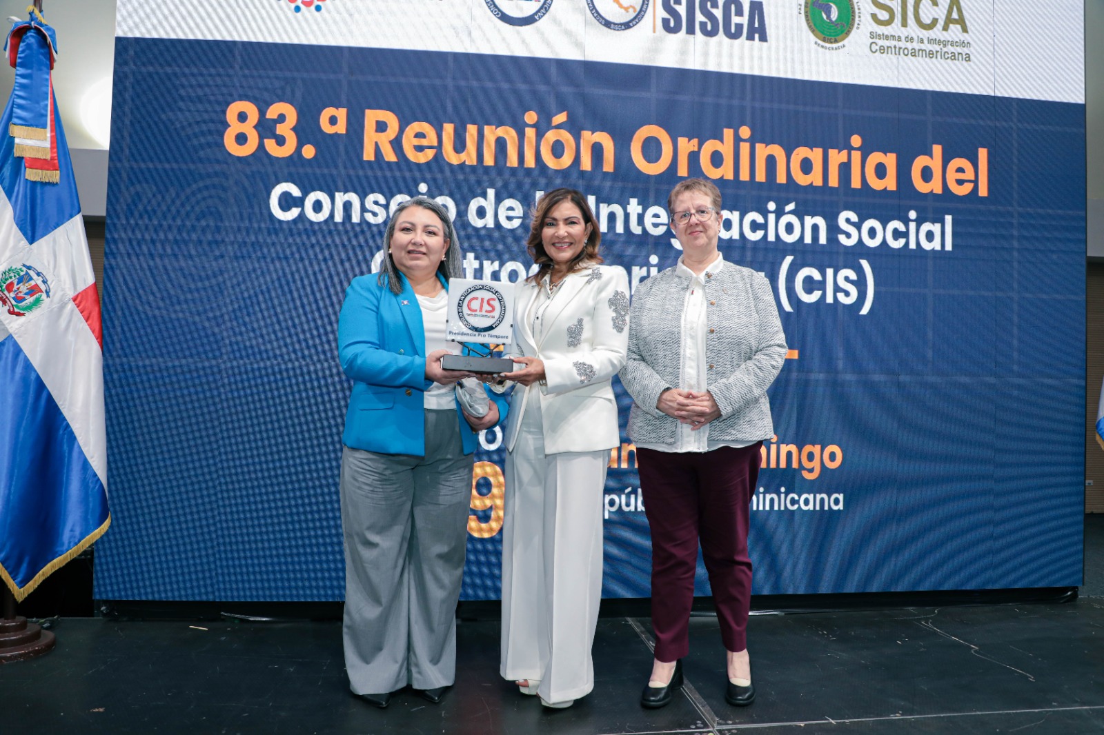 República Dominicana entrega a Belice la presidencia del CIS del SICA