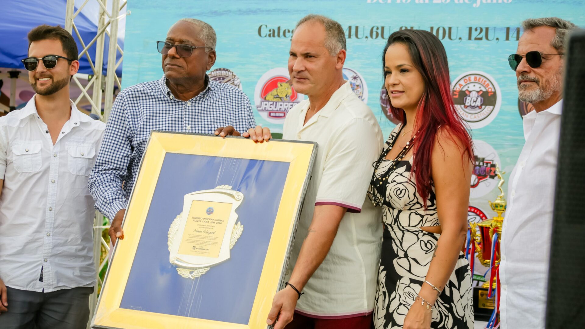Omar Vizquel y Junior Noboa destacan TorneoInternacional de Béisbol Punta Cana JDM 2026