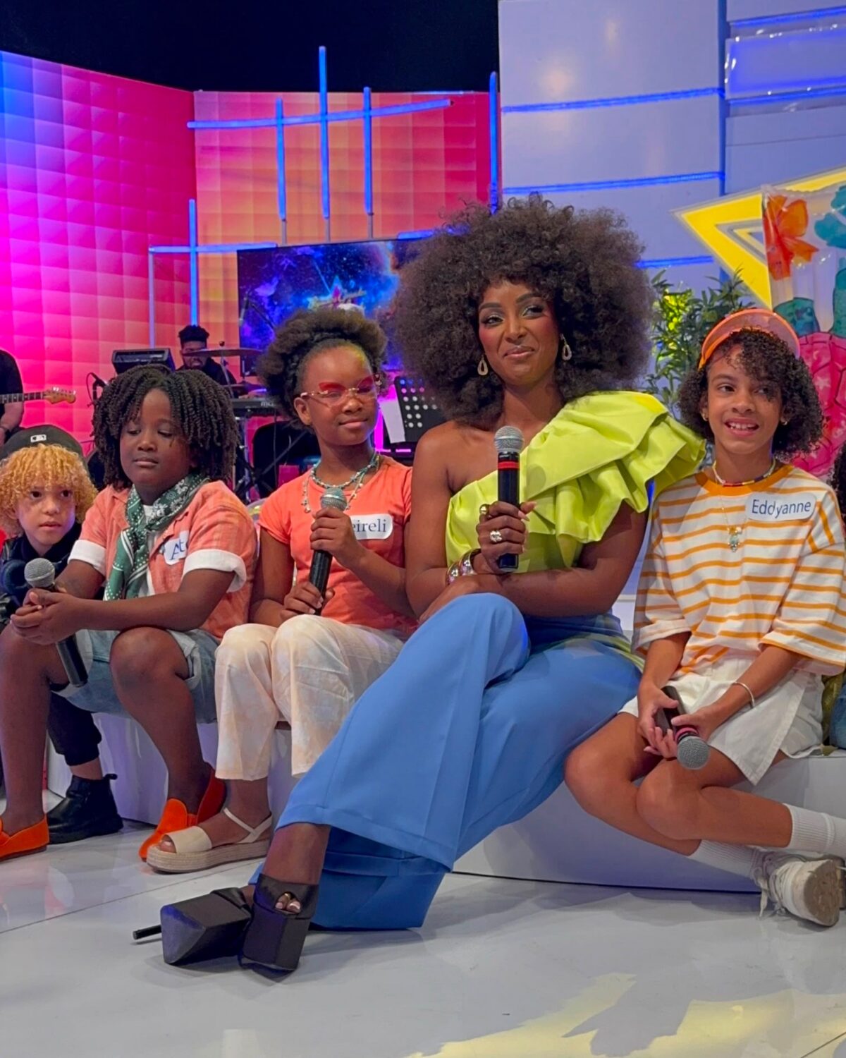 Amara La Negra inspira a los niños de PGT con una historia de esfuerzo y superación