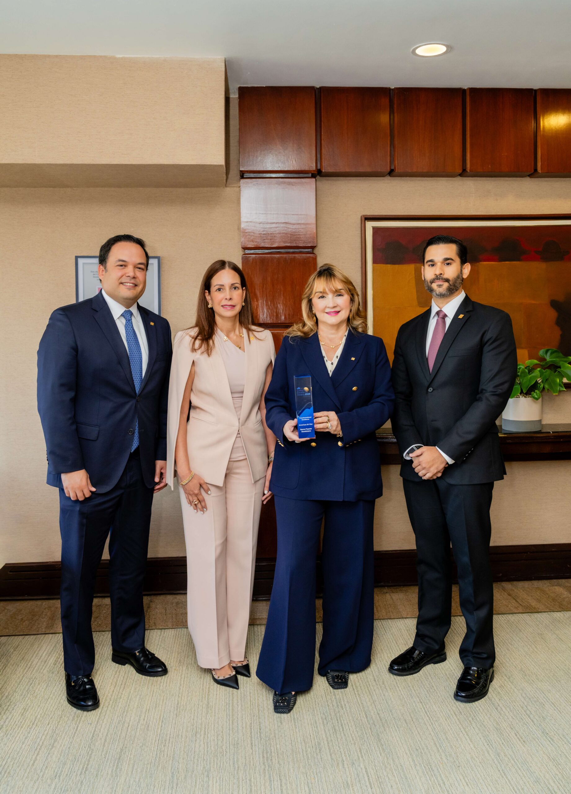 Banco Popular recibe reconocimiento internacional por su transformación digital mediante robótica inteligente