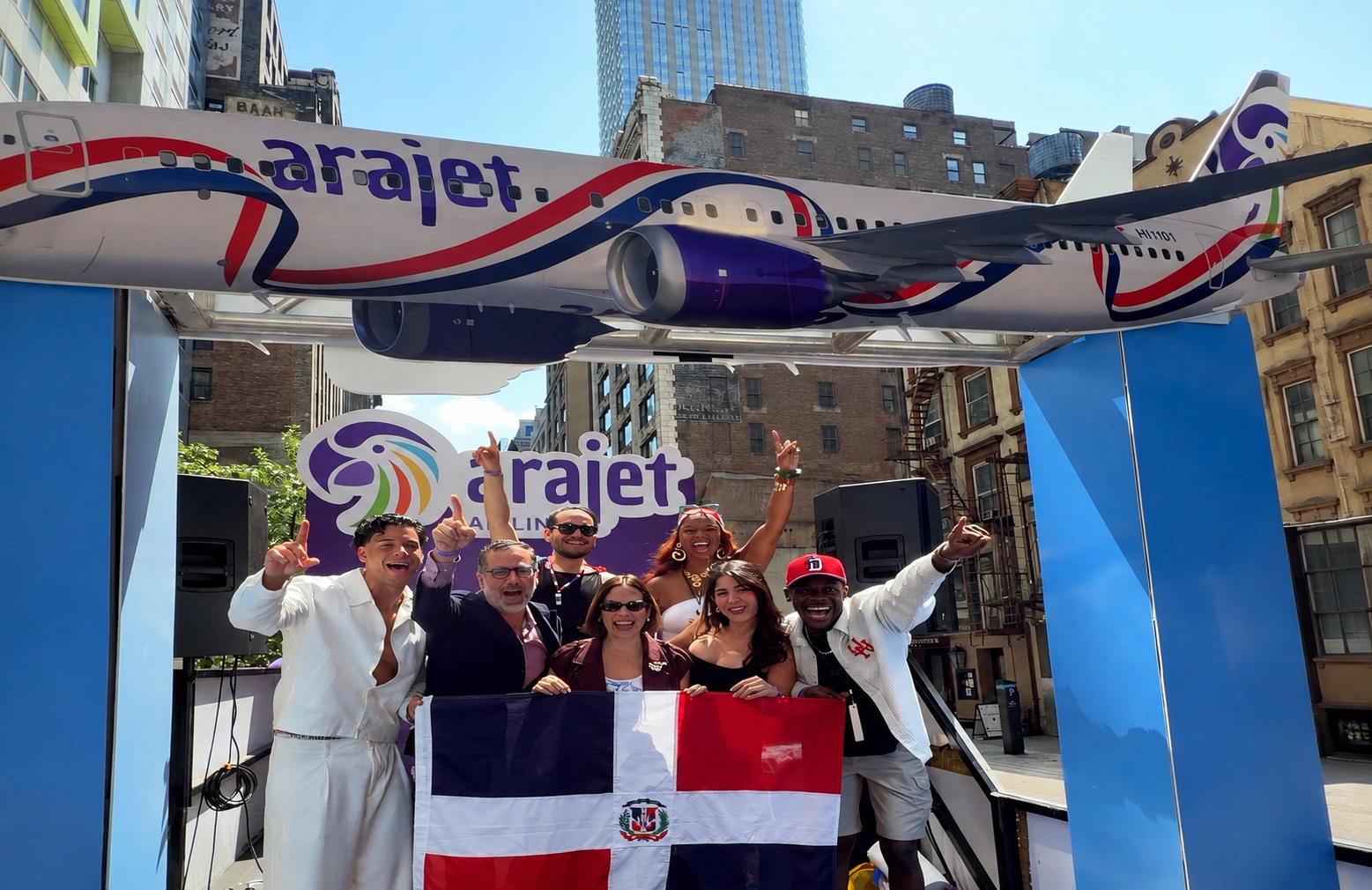Arajet supera los 100 mil pasajeros entre Nueva York y República Dominicana y celebra el hito junto a la diáspora en Manhattan