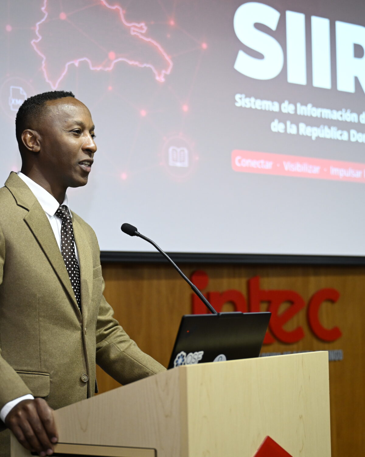INTEC presenta primera infraestructura nacional para centralizar y visibilizar la investigación científica en República Dominicana