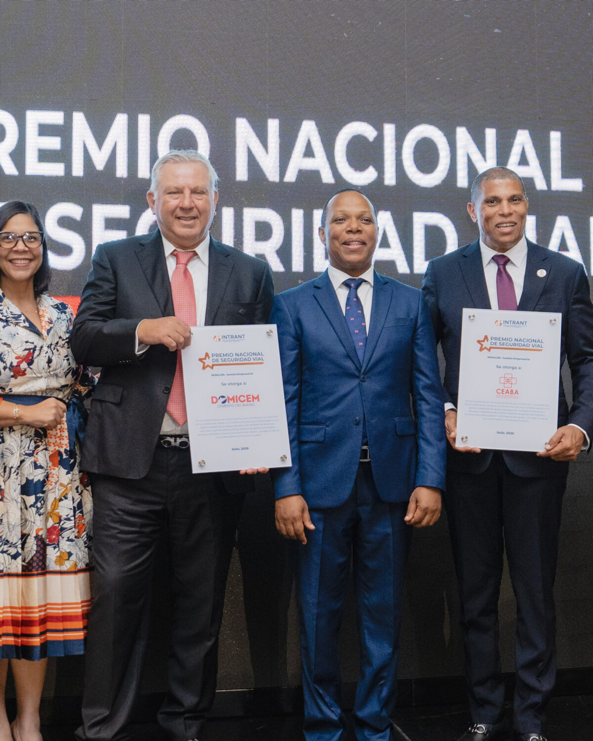 INTRANT reconoce a DOMICEM por su modelo de prevención de accidentes y seguridad vial