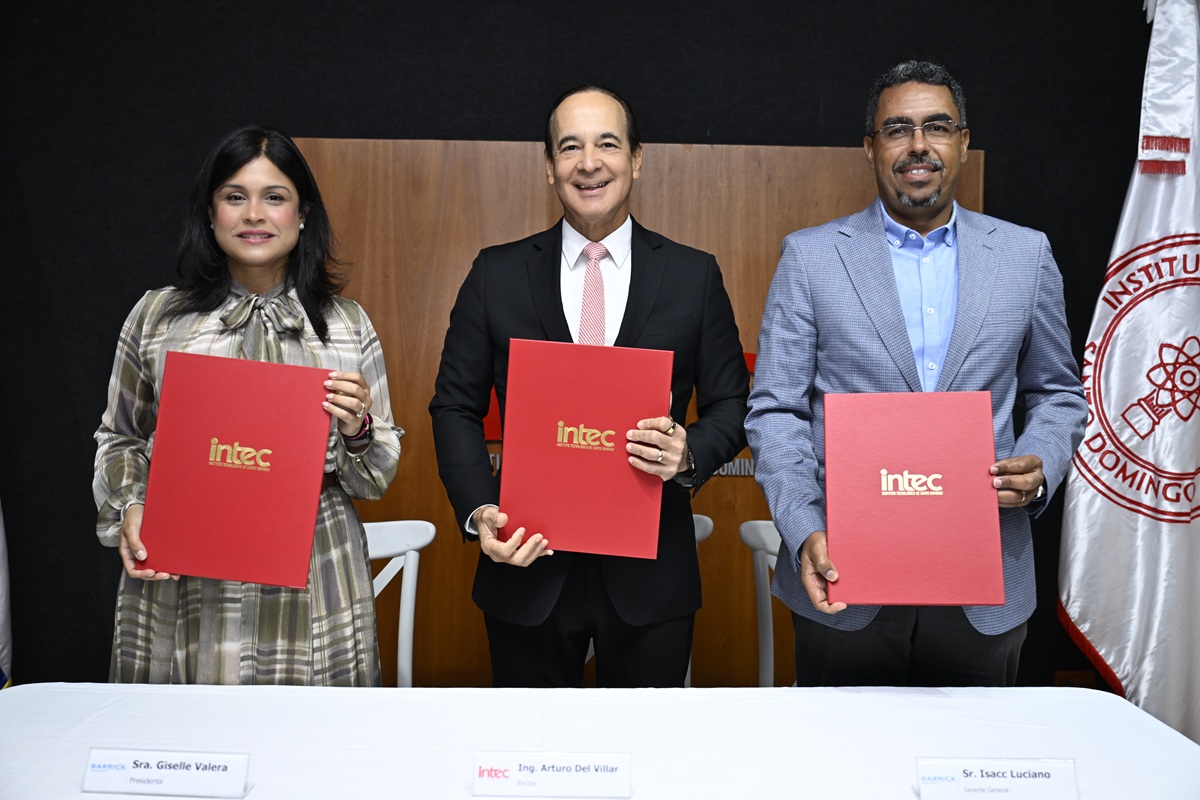 INTEC y Barrick Pueblo Viejo fortalecen investigación científica con equipo de alta precisión