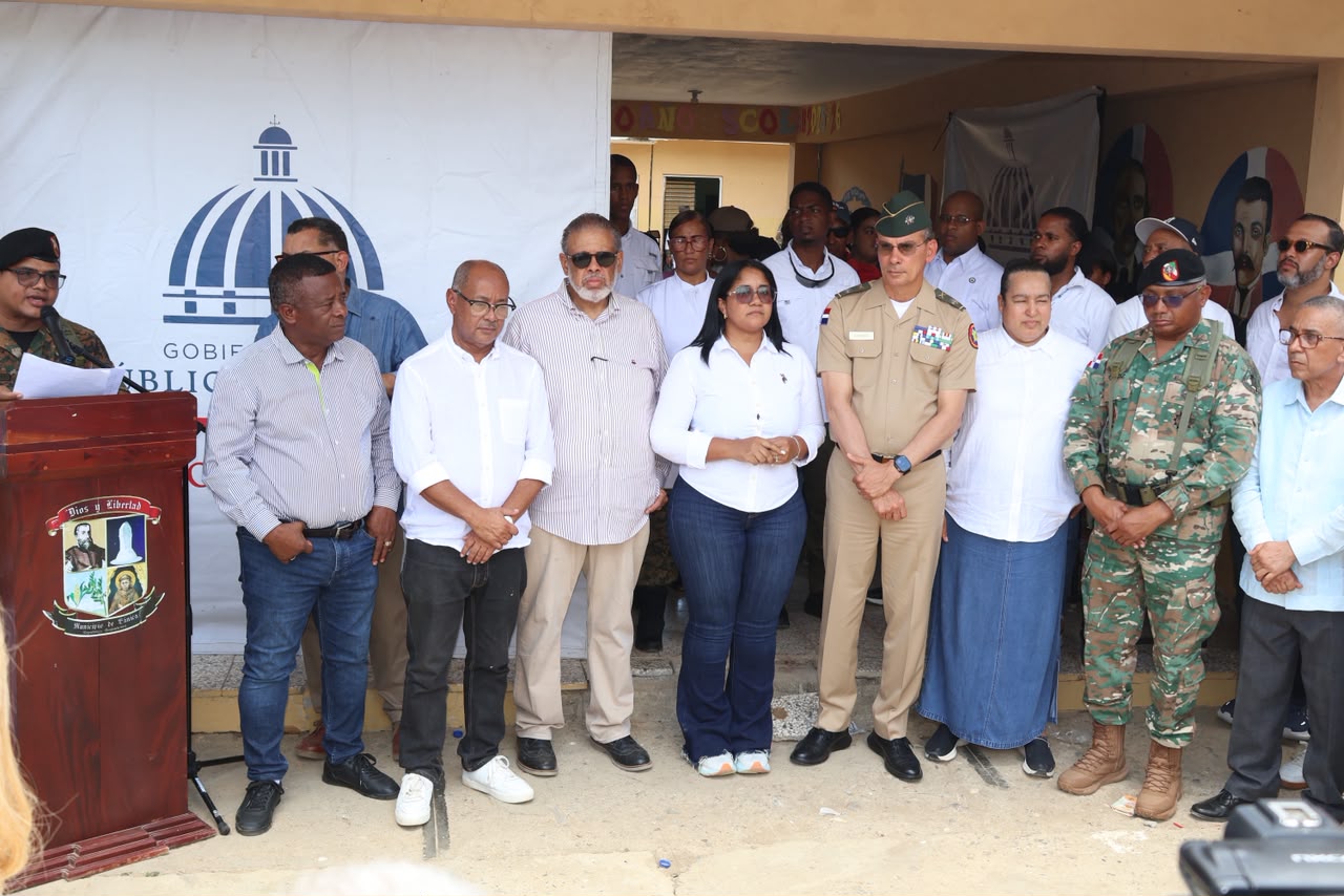 Desarrollo de la Comunidad y Ejército RD llevan jornada médica y social a Bánica, Elías Piña