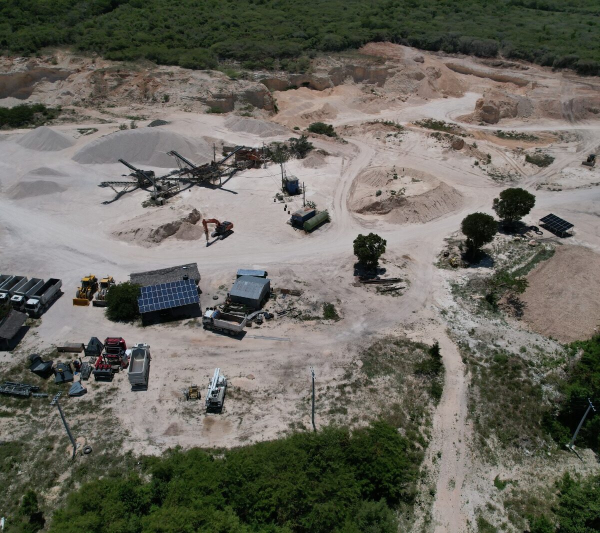 Juntas de Vecinos de El Cachón exigen consulta comunitaria antes de otorgar permisos de explotación minera