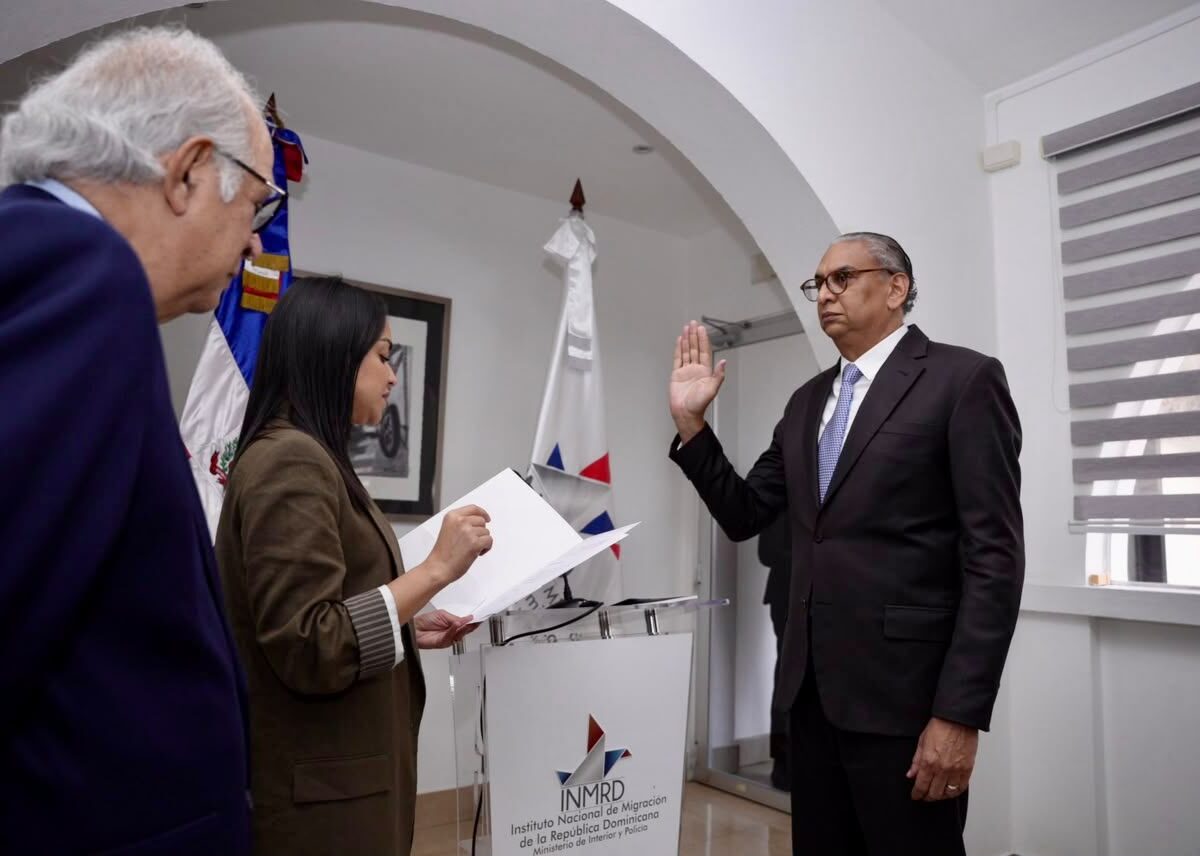 Faride Raful juramenta a José Benedicto Hernández como director del Instituto Nacional de Migración