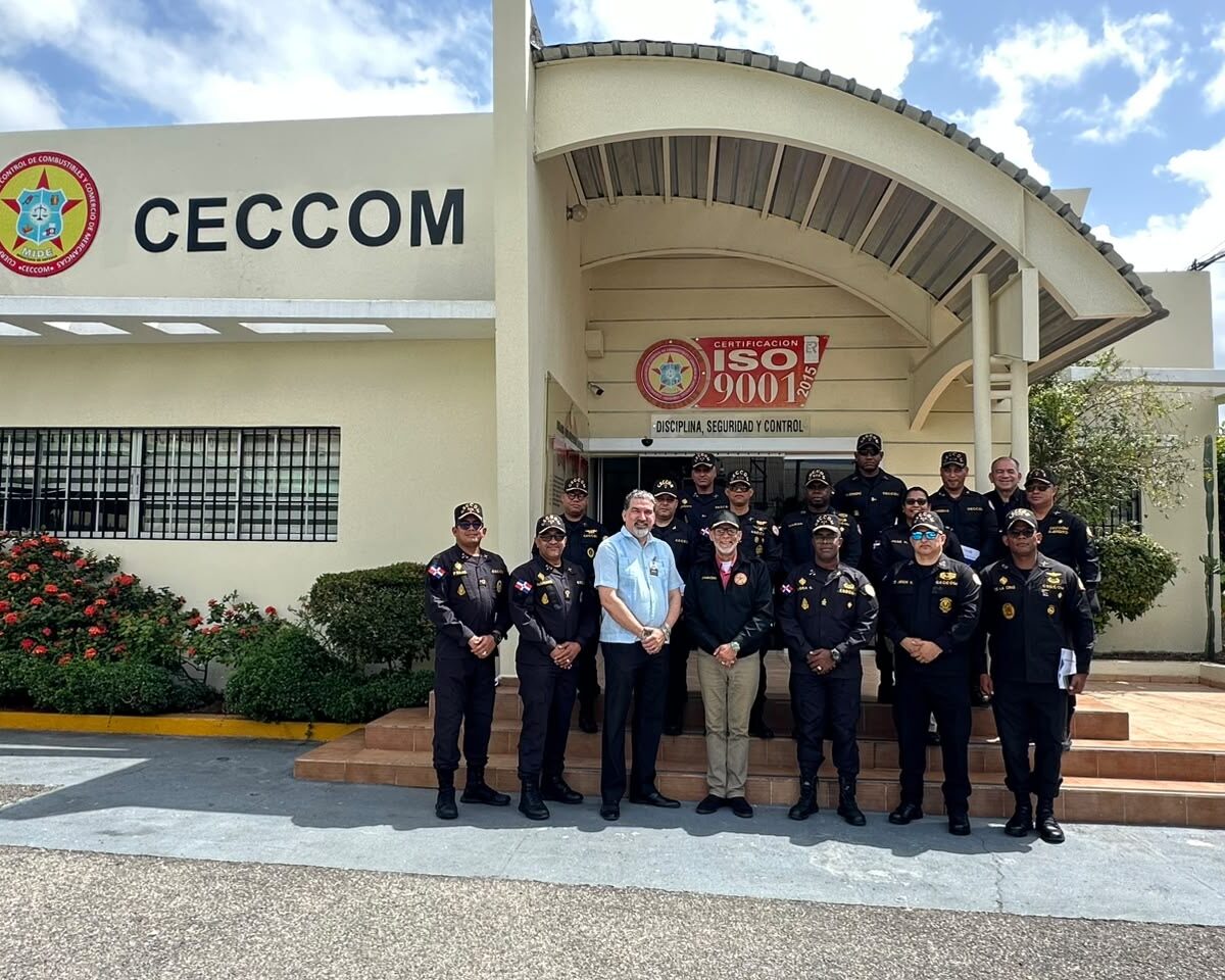 SICPA capacita a agentes del CECCOM en herramientas para fortalecer el control fiscal de bebidas alcohólicas y cigarrillos