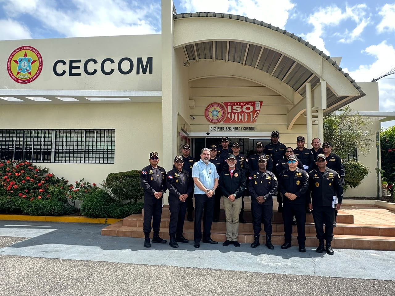 SICPA capacita a agentes del CECCOM en herramientas para fortalecer el control fiscal de bebidas alcohólicas y cigarrillos