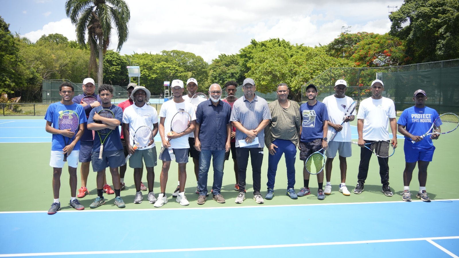 Fedotenis celebra Curso Play Tennis con entrenadores de todo el país