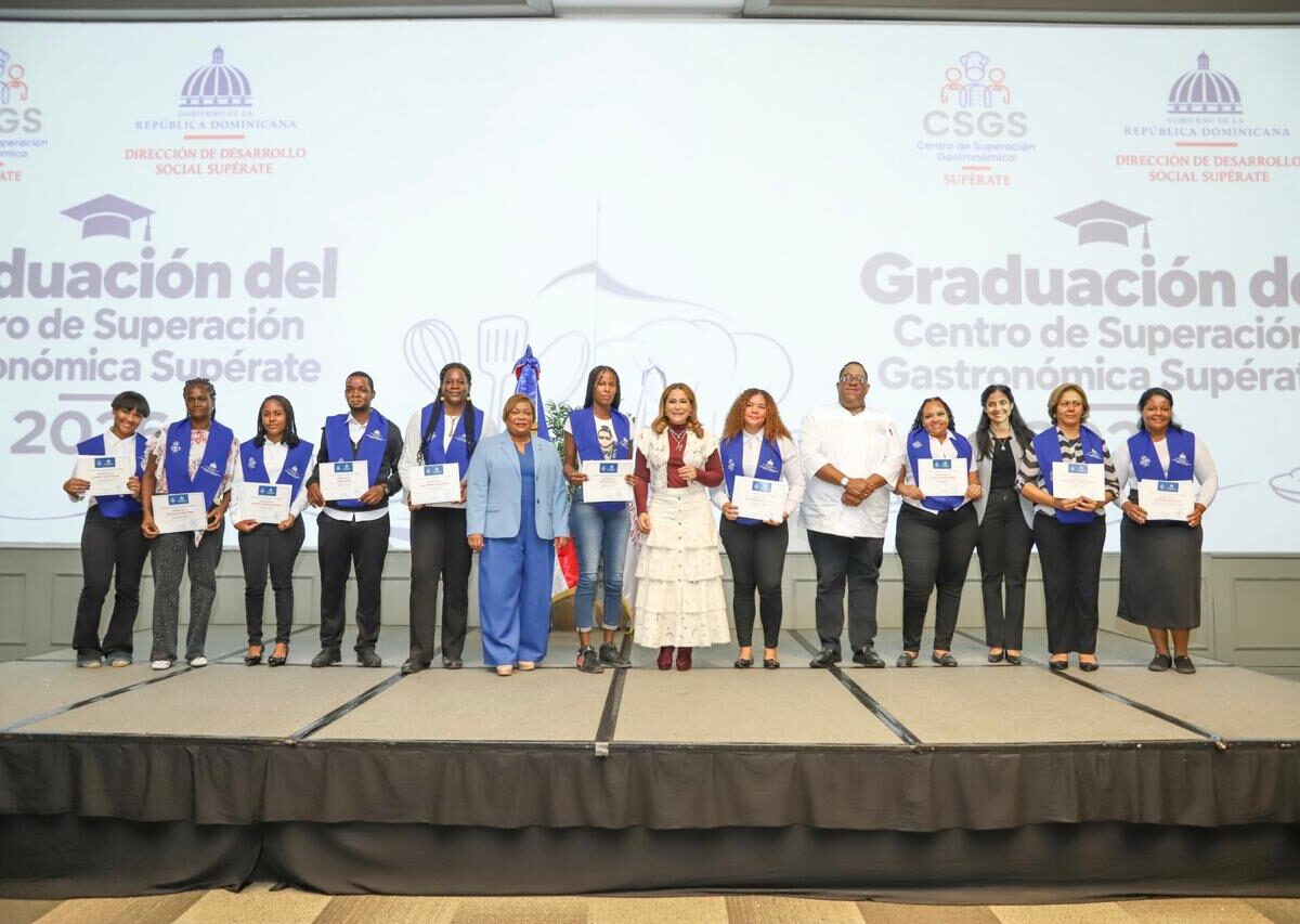 Supérate gradúa a 333 personas en gastronomía para fortalecer el empleo y el emprendimiento