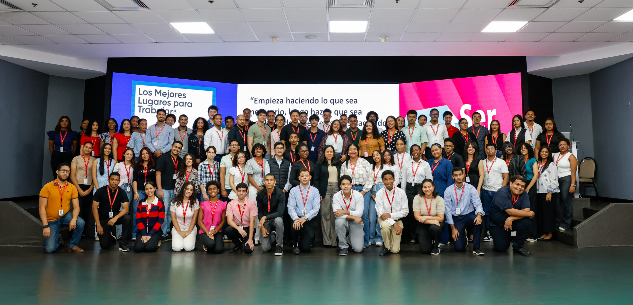 Claro Dominicana impulsa talento joven con nueva edición de pasantías