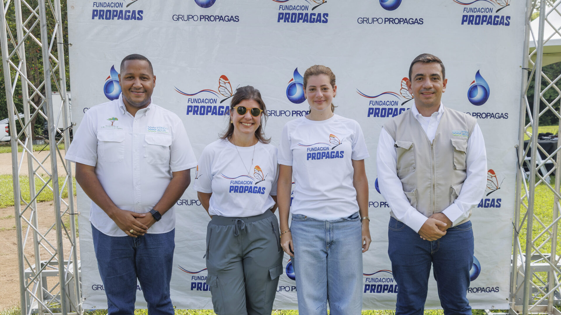 Jornada de Fundación Propagas retira más de 13,000 libras de residuos