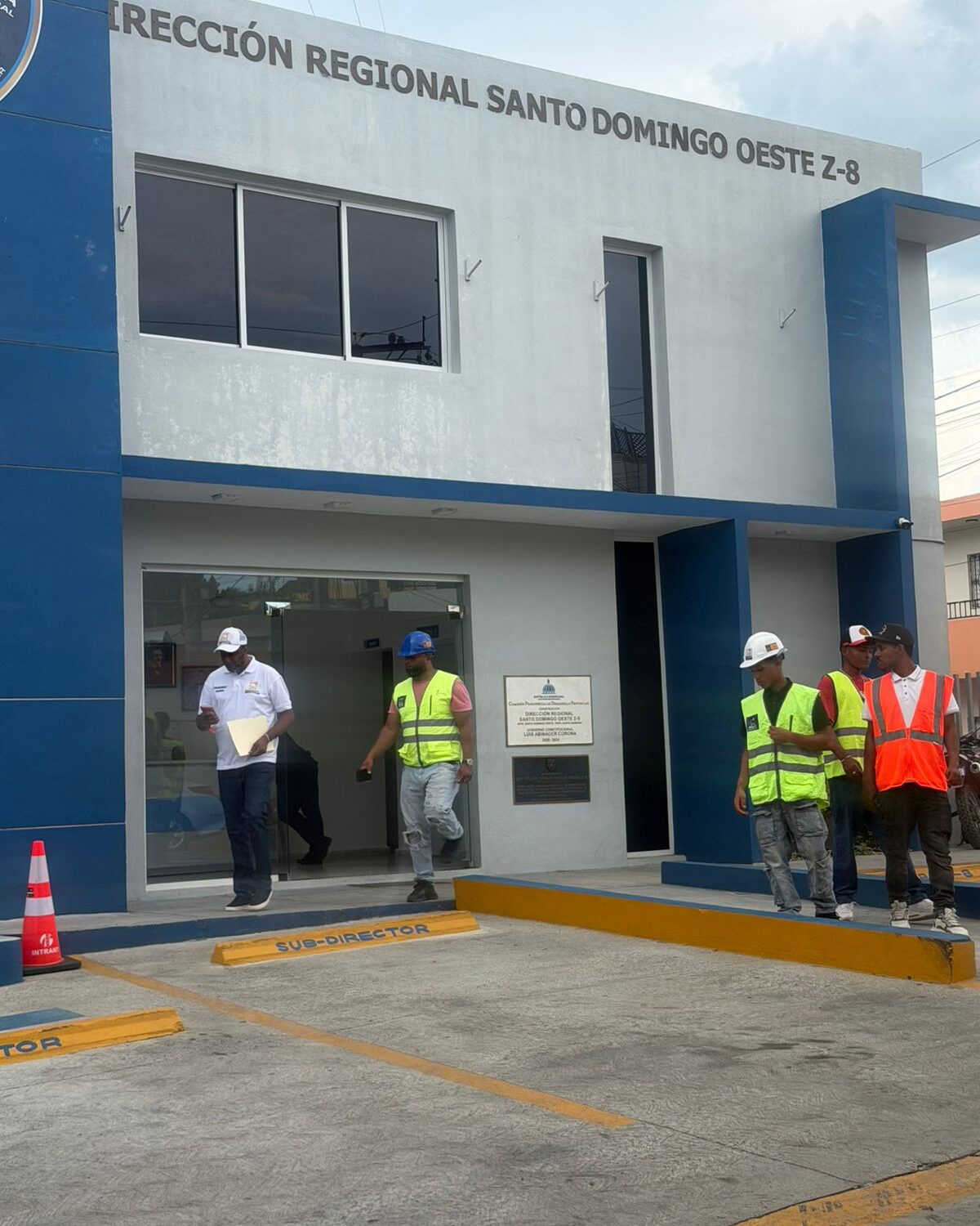 CONSTRUCTORA DENUNCIA AMENAZAS A TRABAJADORES Y RETIRO NO AUTORIZADO DE MAQUINARIAS