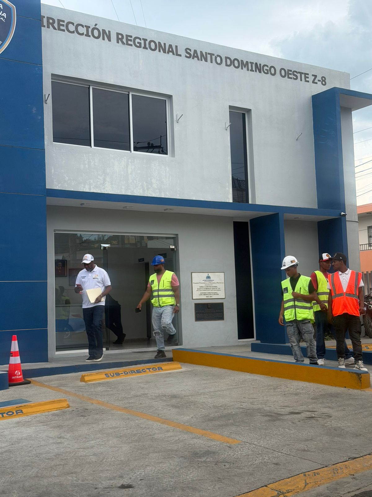 CONSTRUCTORA DENUNCIA AMENAZAS A TRABAJADORES Y RETIRO NO AUTORIZADO DE MAQUINARIAS