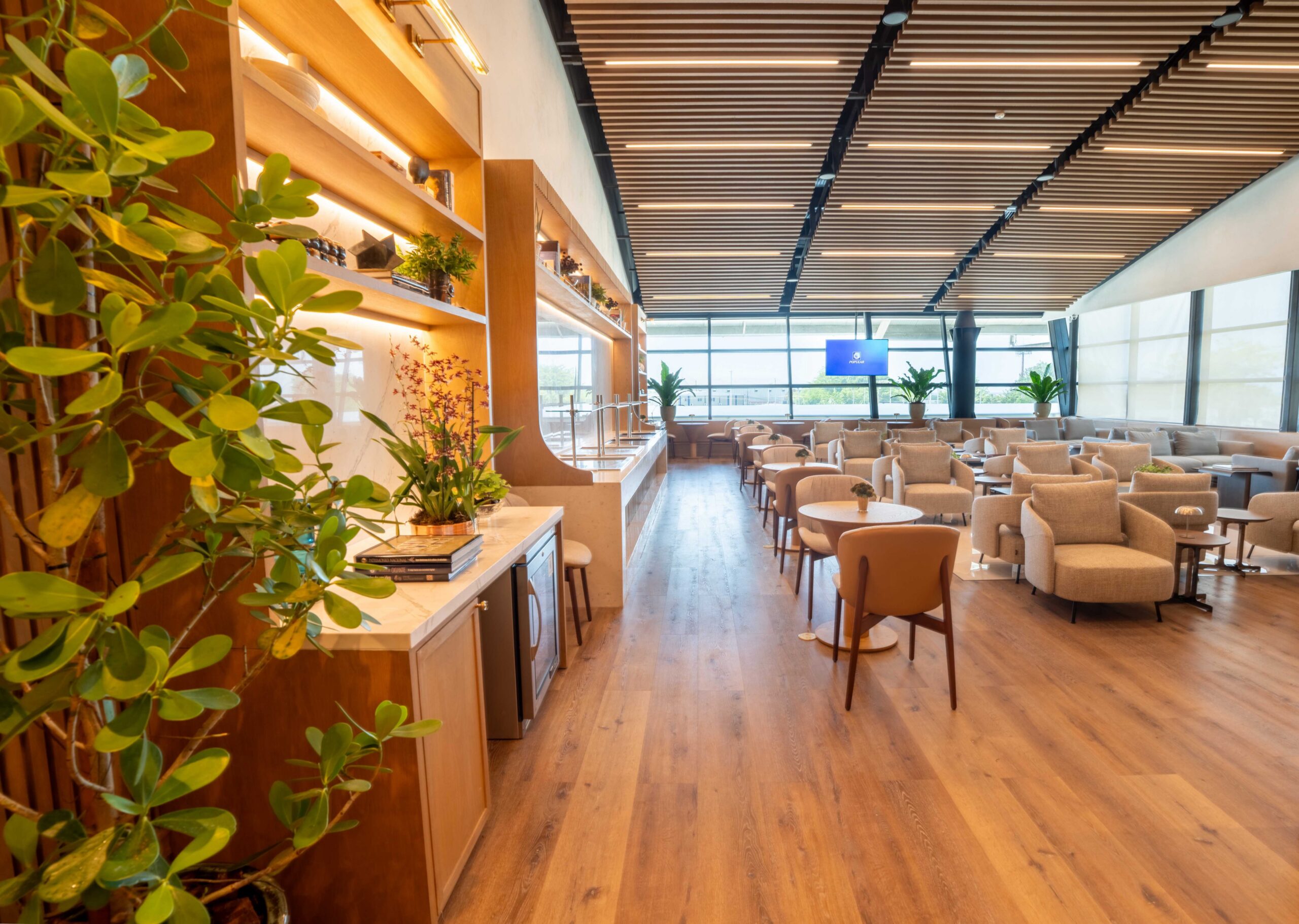 Más de 400 mil viajeros han utilizado el Lounge Popular del AILA