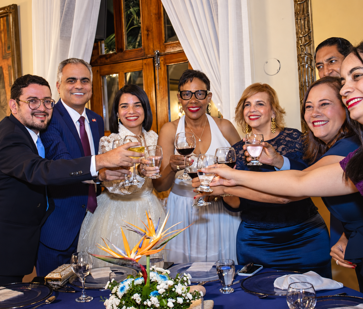Bienetre lleva voces de la literatura dominicana a Honduras