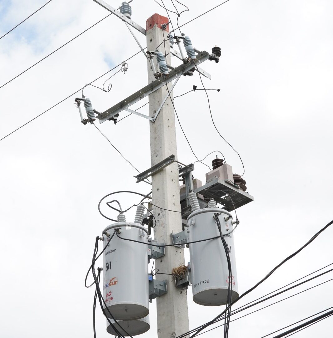 Edesur inicia extenso operativo de sustitución de transformadores de distribución en 10 demarcaciones