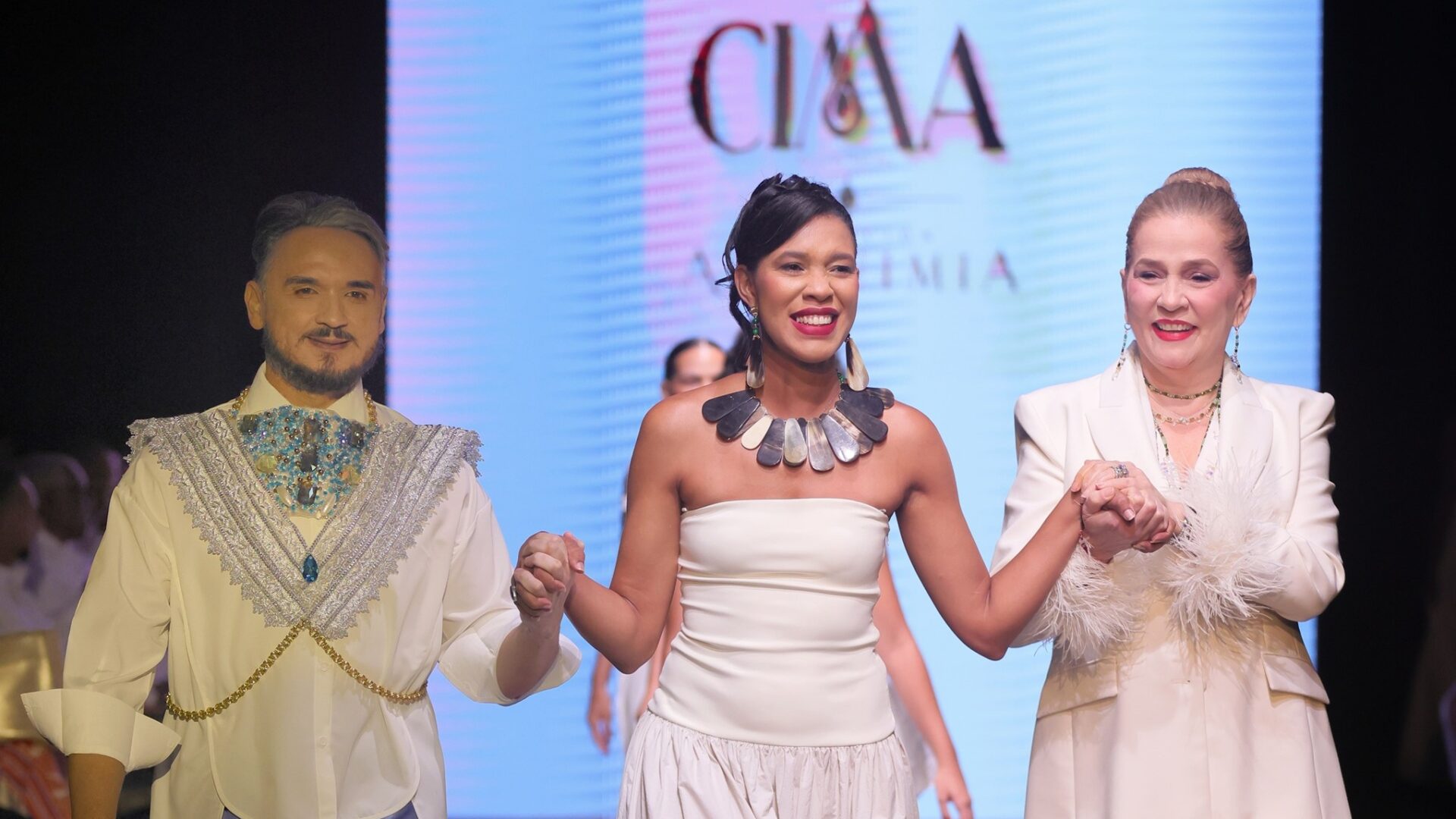 CIMA explora la transformación de la materia con “Alquimia” en RD Fashion Week