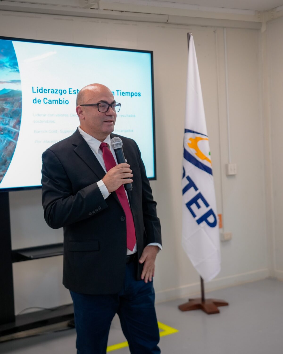 INFOTEP fortalece liderazgo empresarial de ejecutivos de Barrick Pueblo Viejo