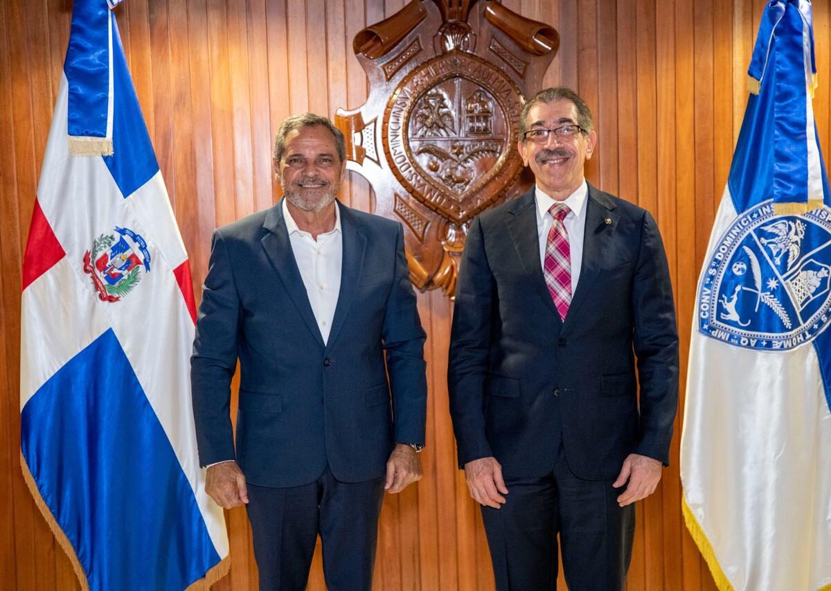 Comisionado Nacional de Béisbol y UASD impulsan cooperación académica para fortalecer el béisbol dominicano