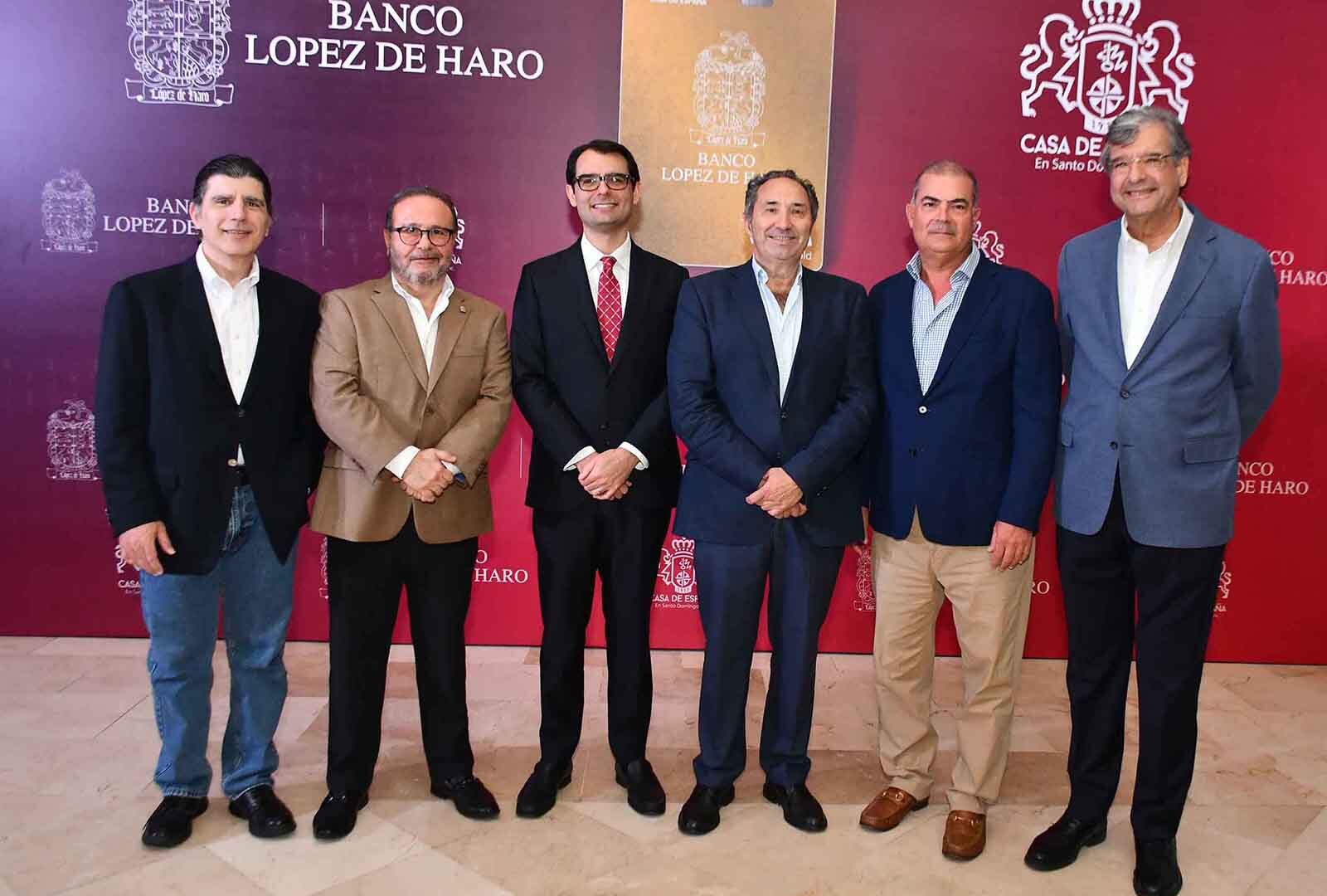 Banco López de Haro presenta nuevos beneficios de la tarjeta Visa Casa de España