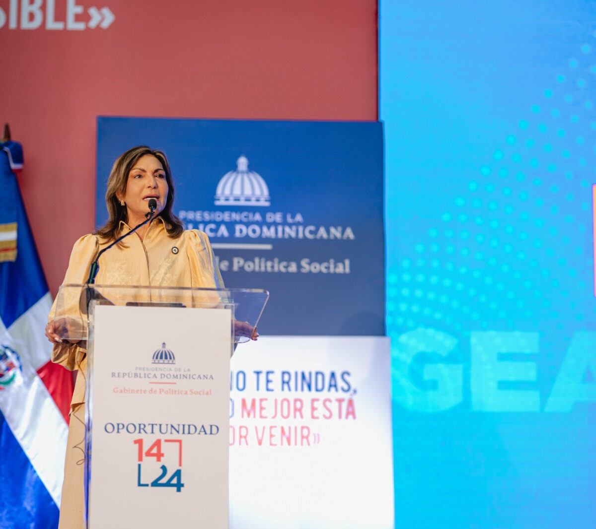 Geanilda Vázquez destaca alcance de Oportunidad 14-24 y las ayudas sociales